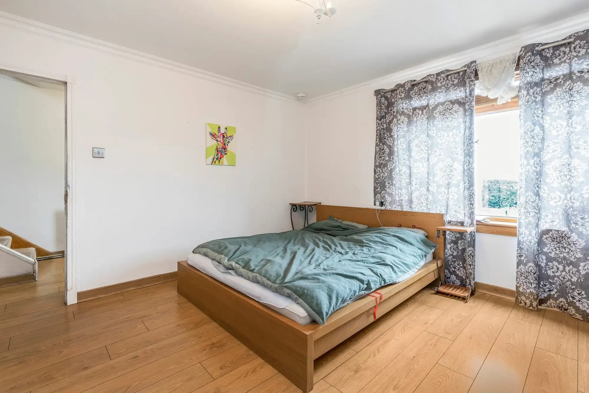 property photo 15 of 33