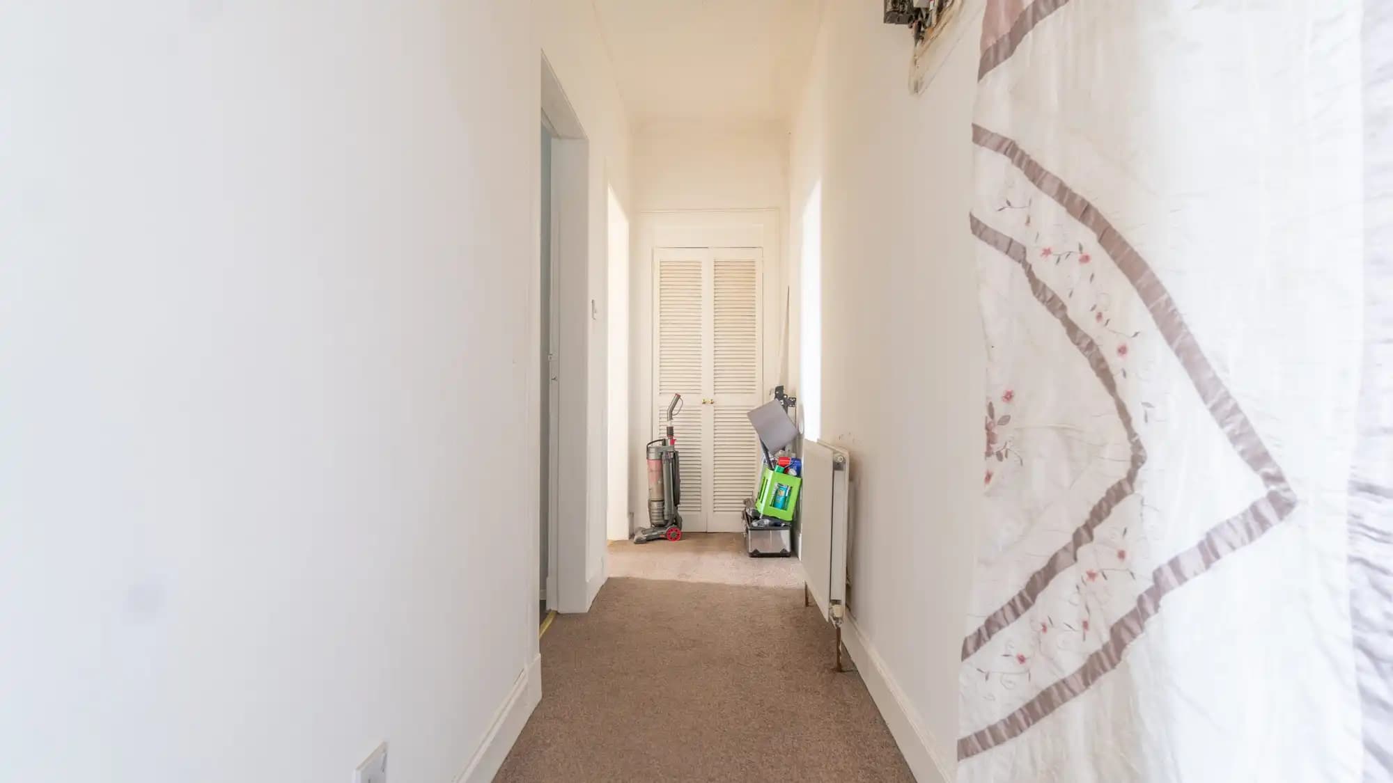 property photo 12 of 16