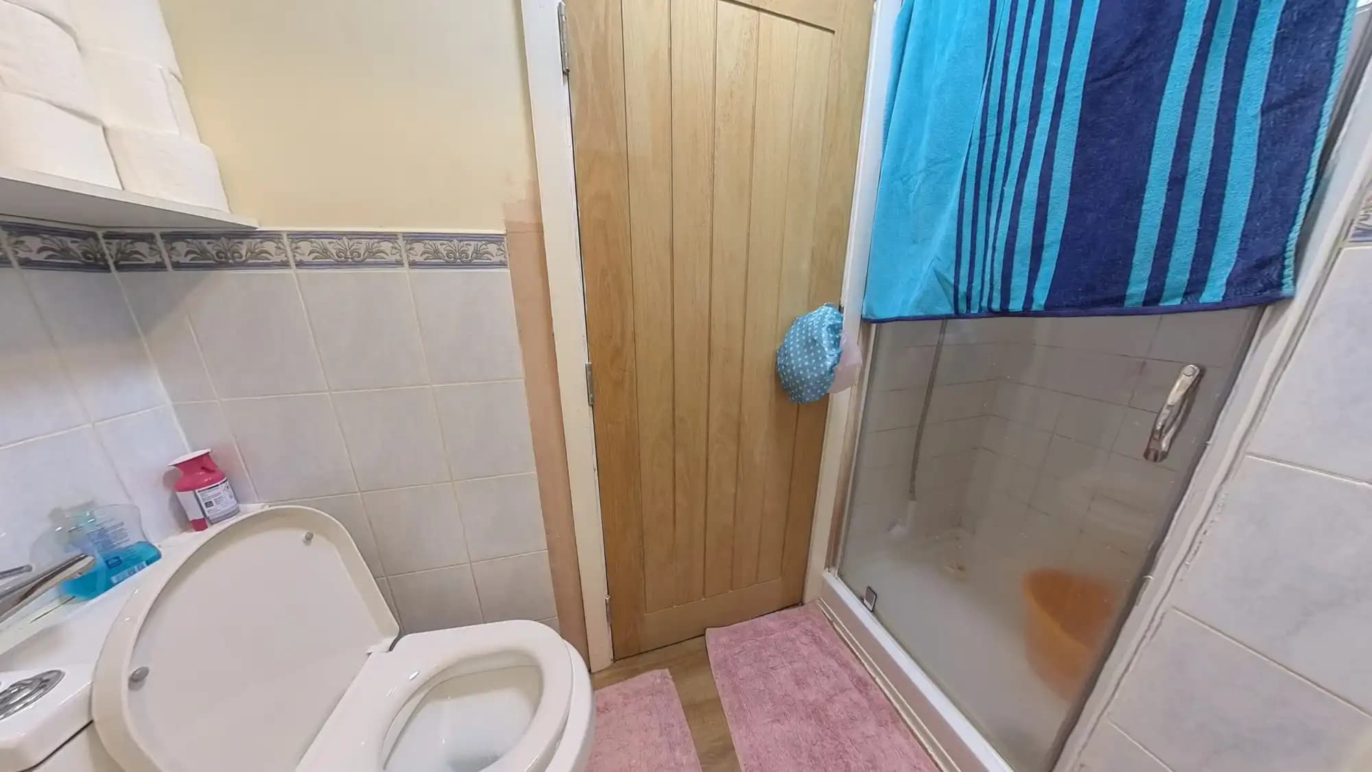 property photo 7 of 28