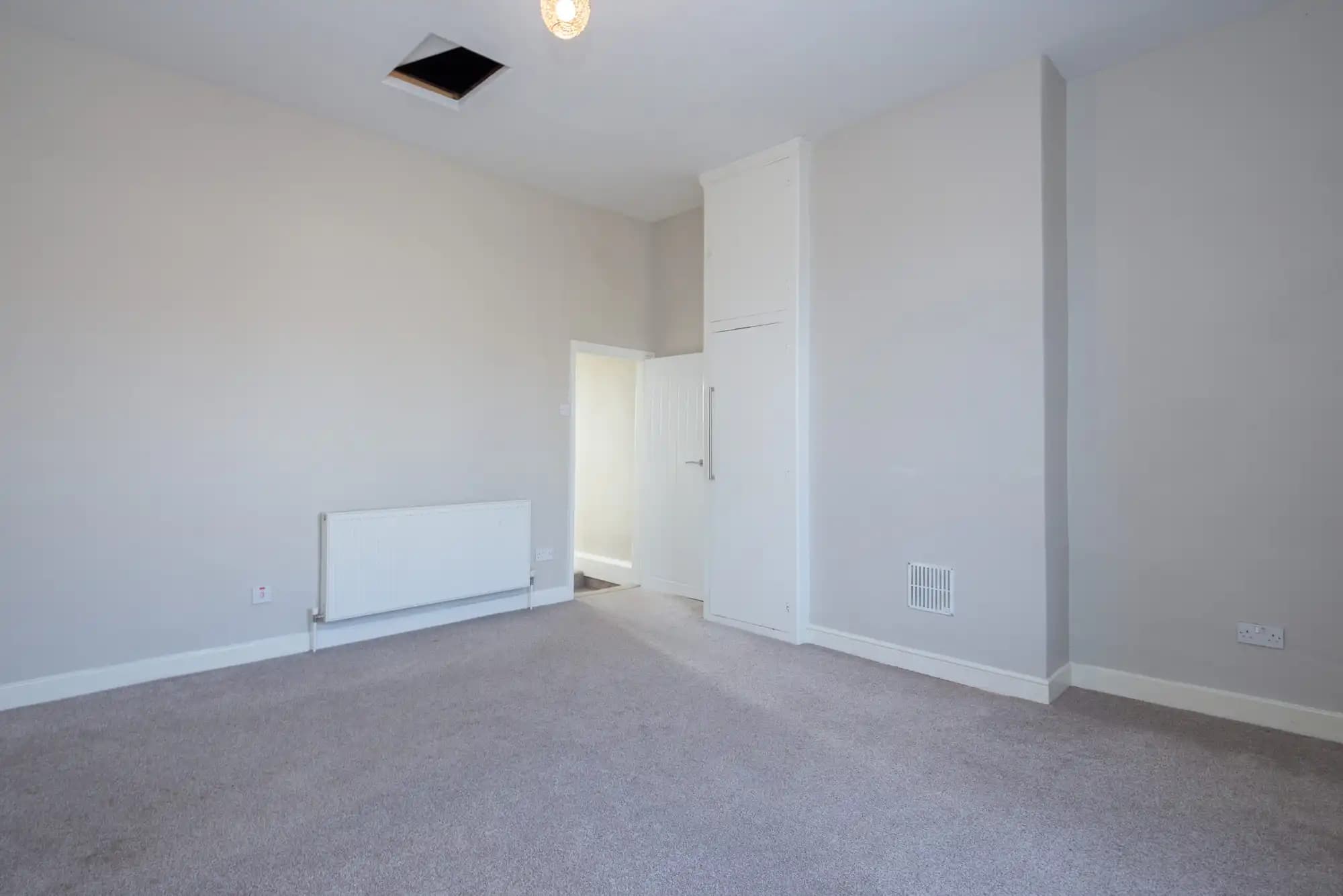 property photo 17 of 23