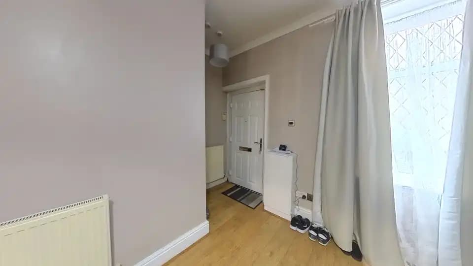 property photo 15 of 19