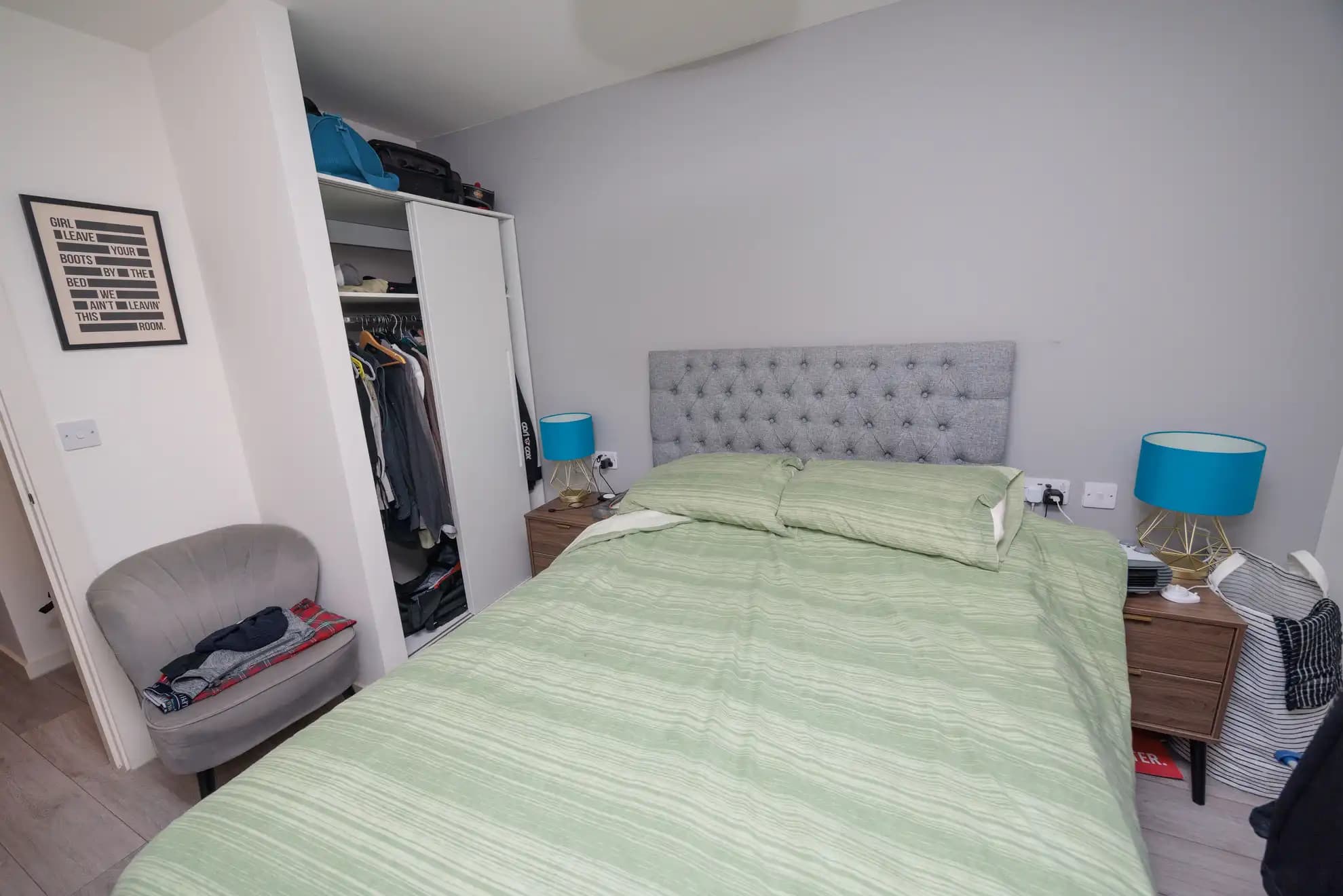 property photo 20 of 27