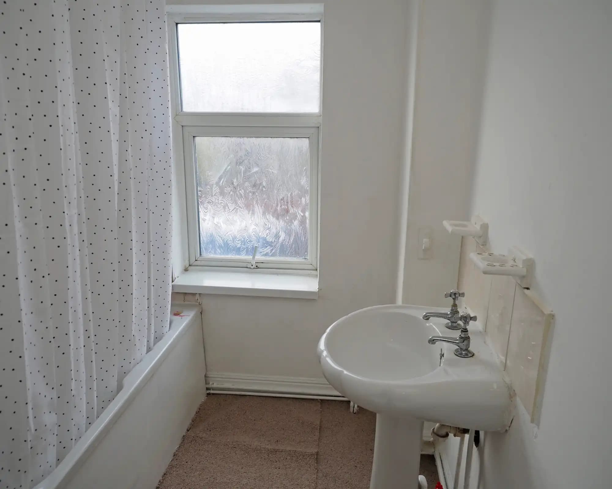 property photo 13 of 20