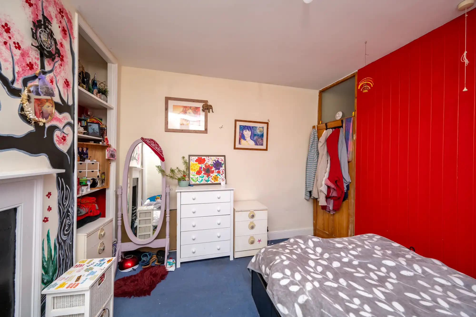 property photo 16 of 42