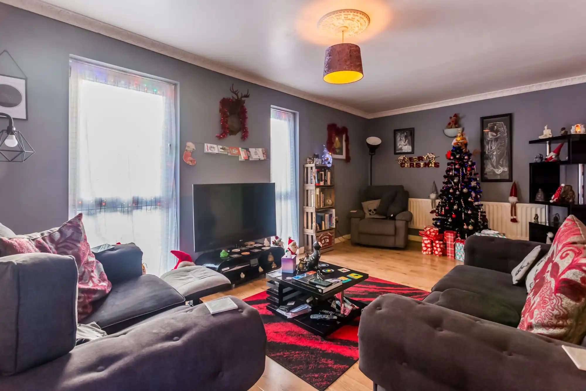 property photo 6 of 18