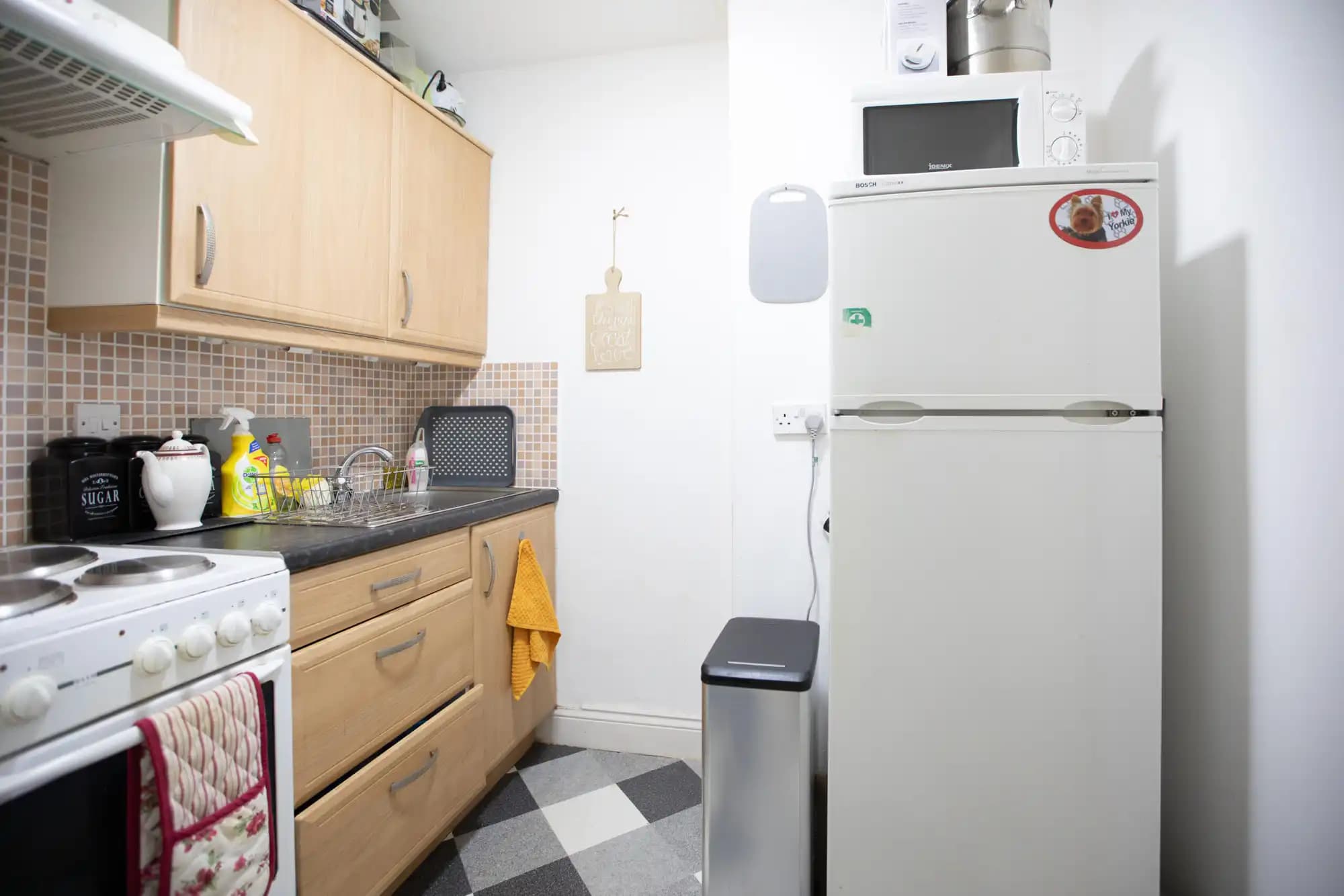 property photo 13 of 20
