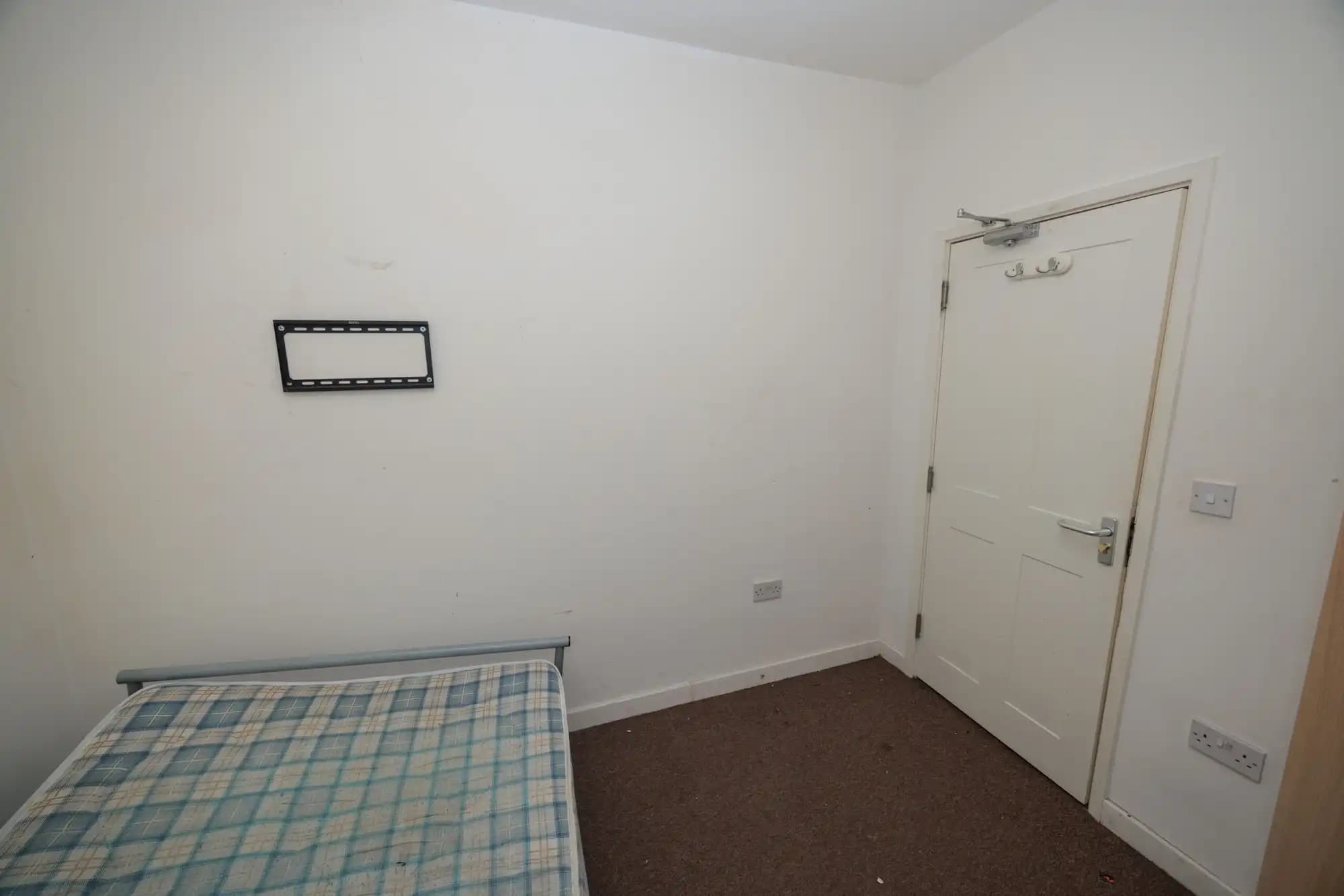 property photo 54 of 65