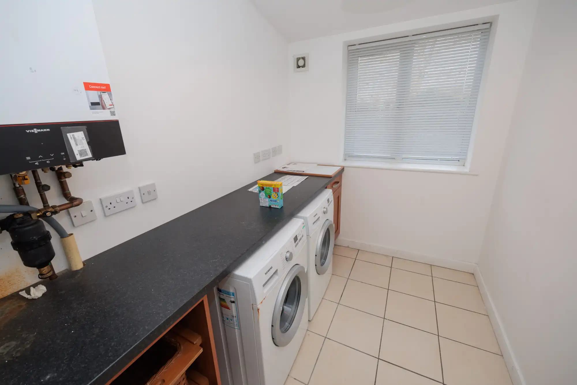property photo 27 of 65