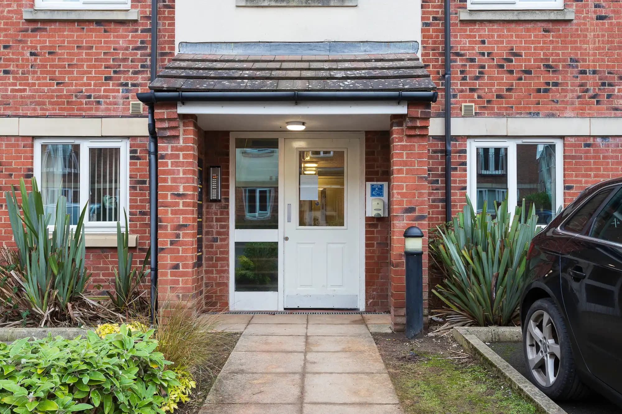 property photo 16 of 17