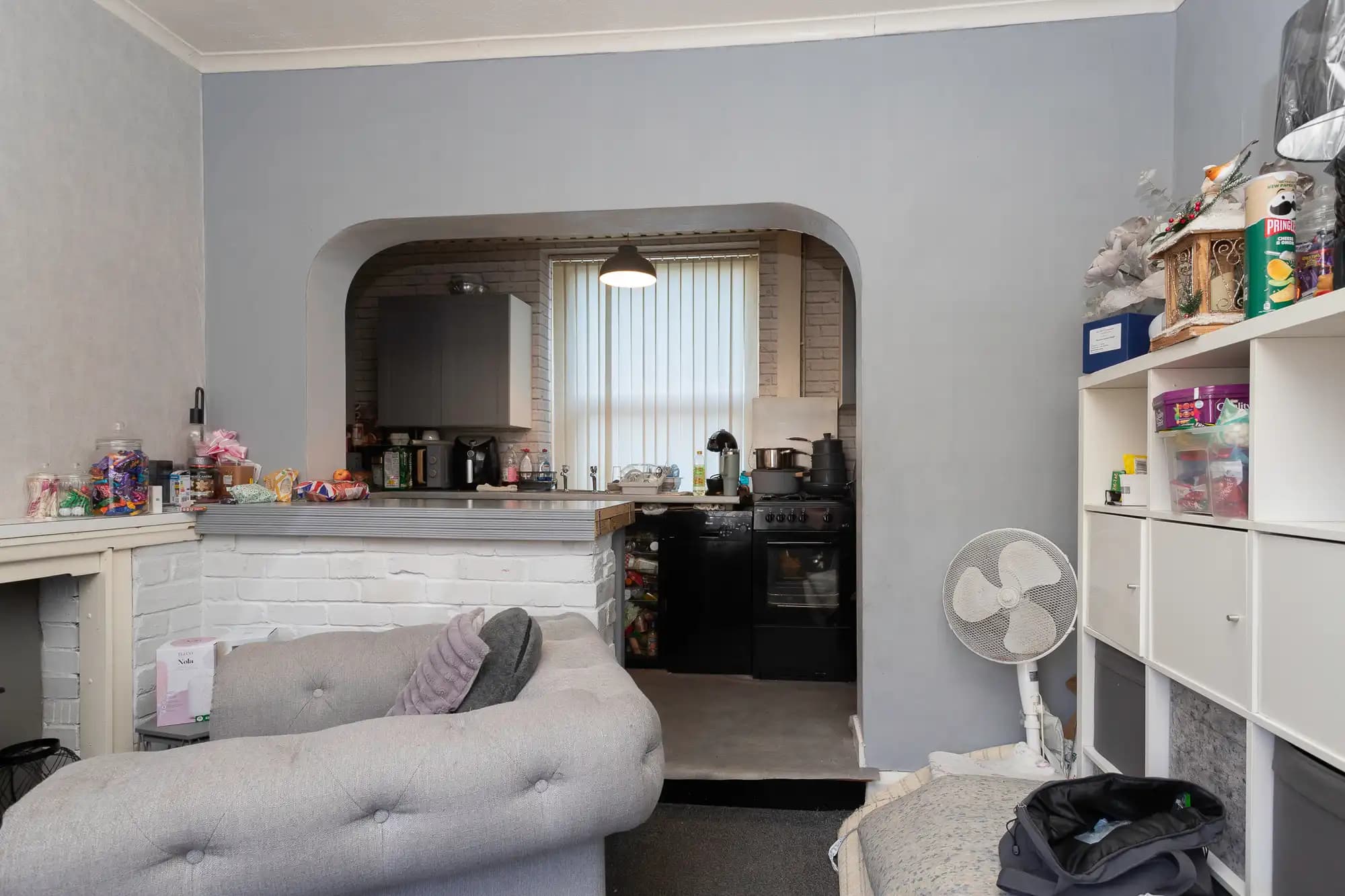 property photo 4 of 13