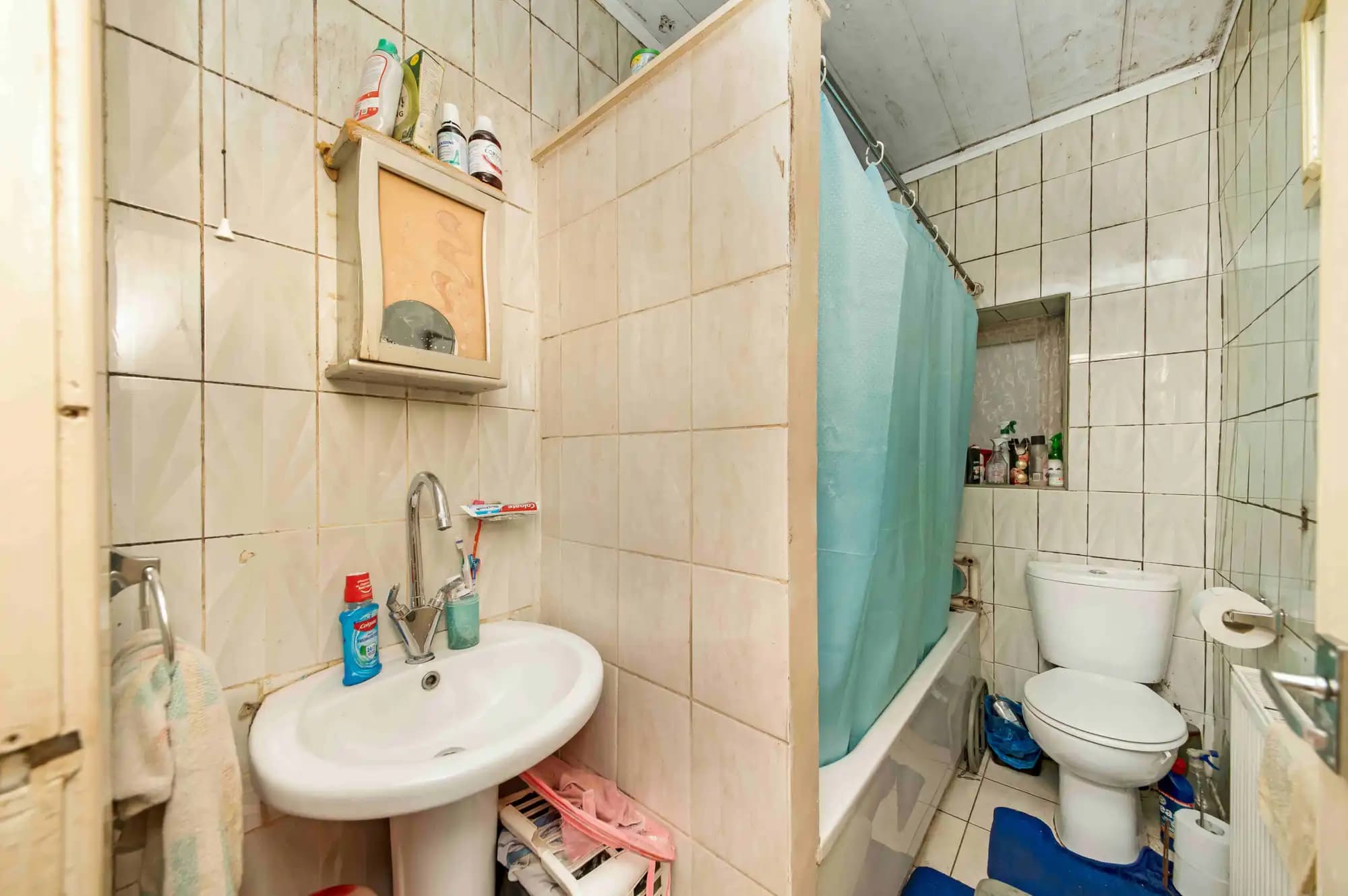 property photo 9 of 14