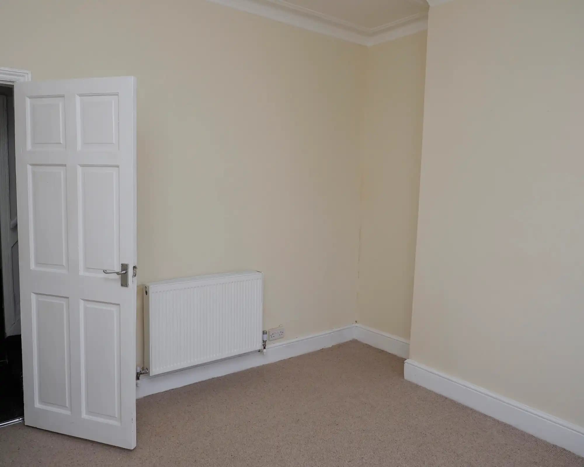 property photo 18 of 20