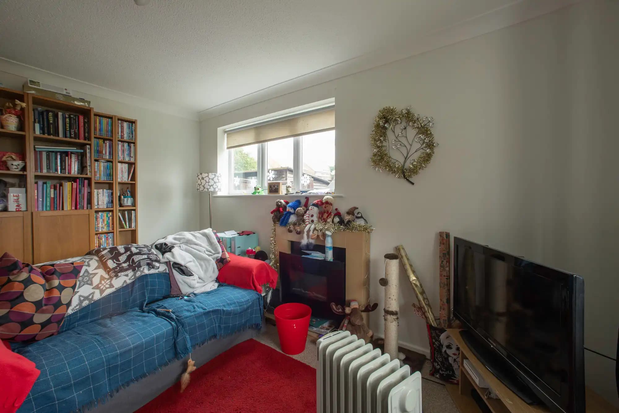 property photo 4 of 11