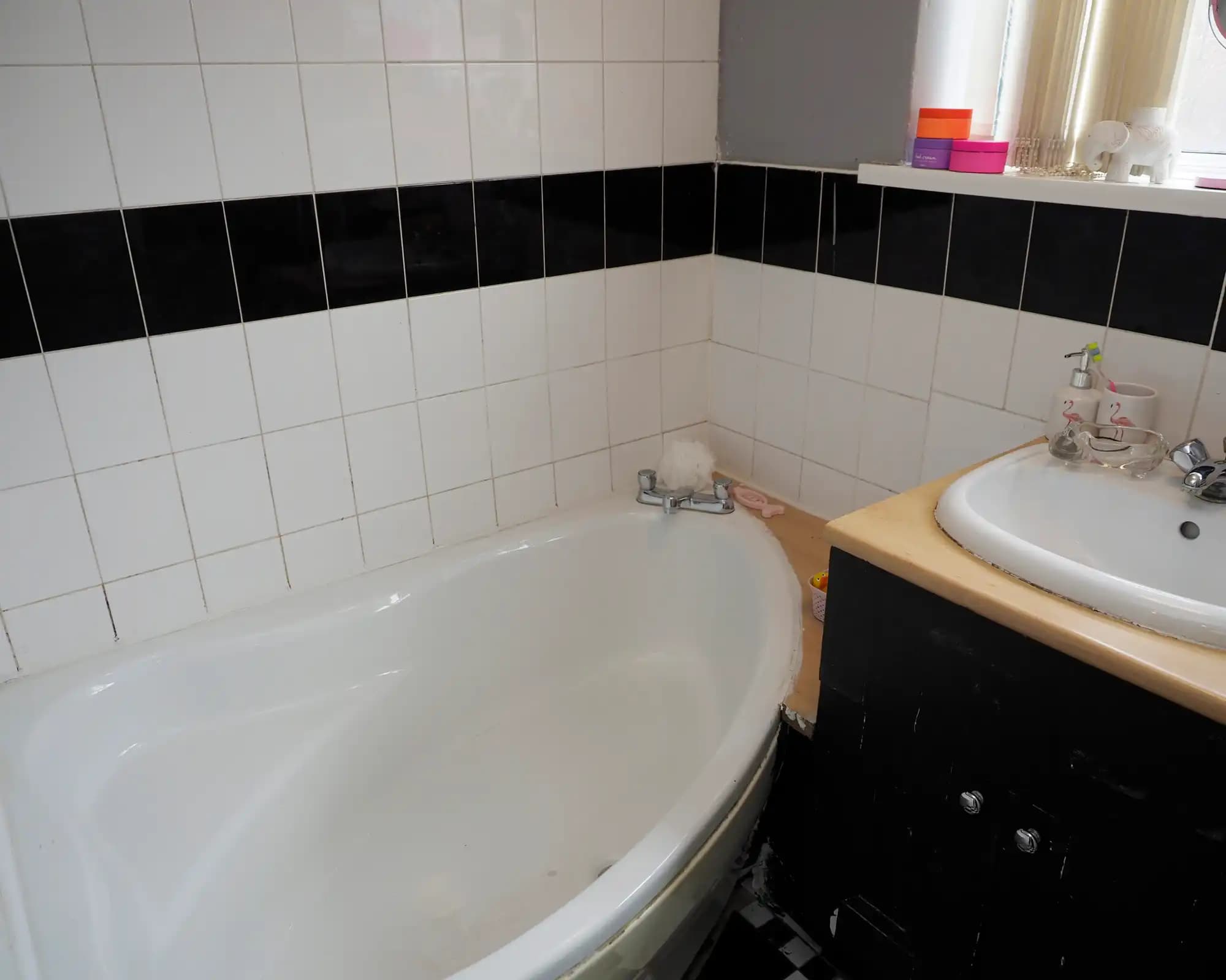 property photo 6 of 21
