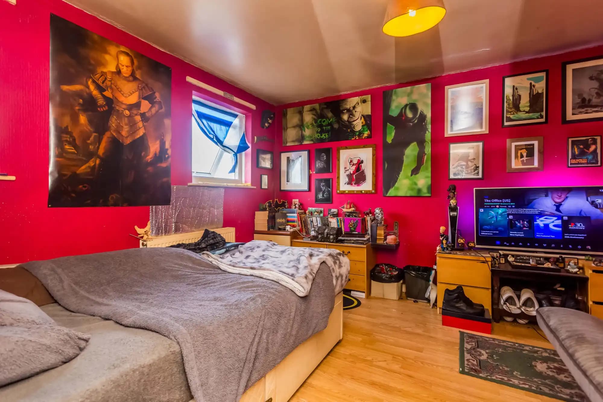 property photo 9 of 18