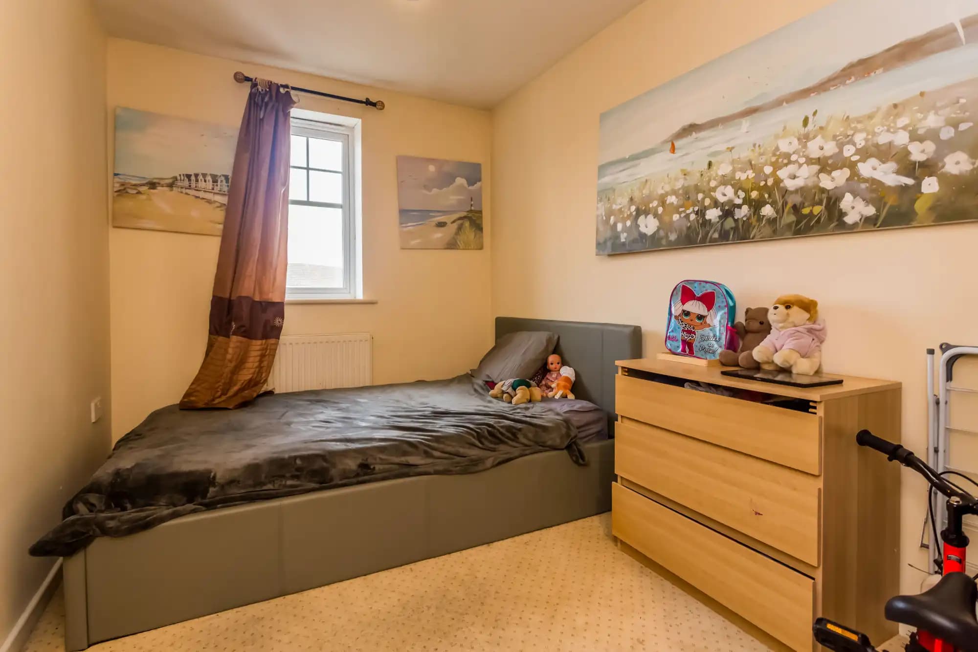 property photo 12 of 13