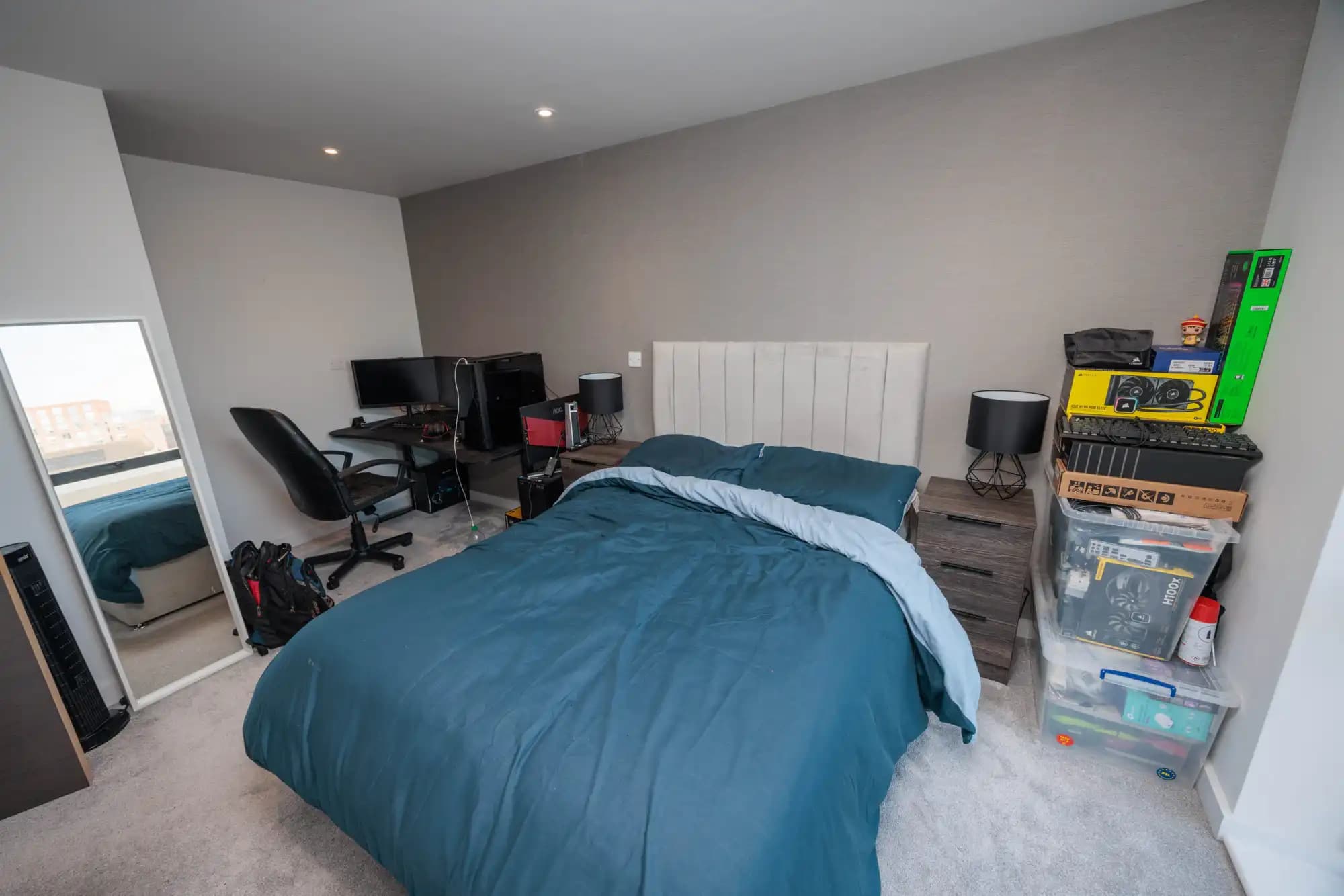property photo 13 of 17