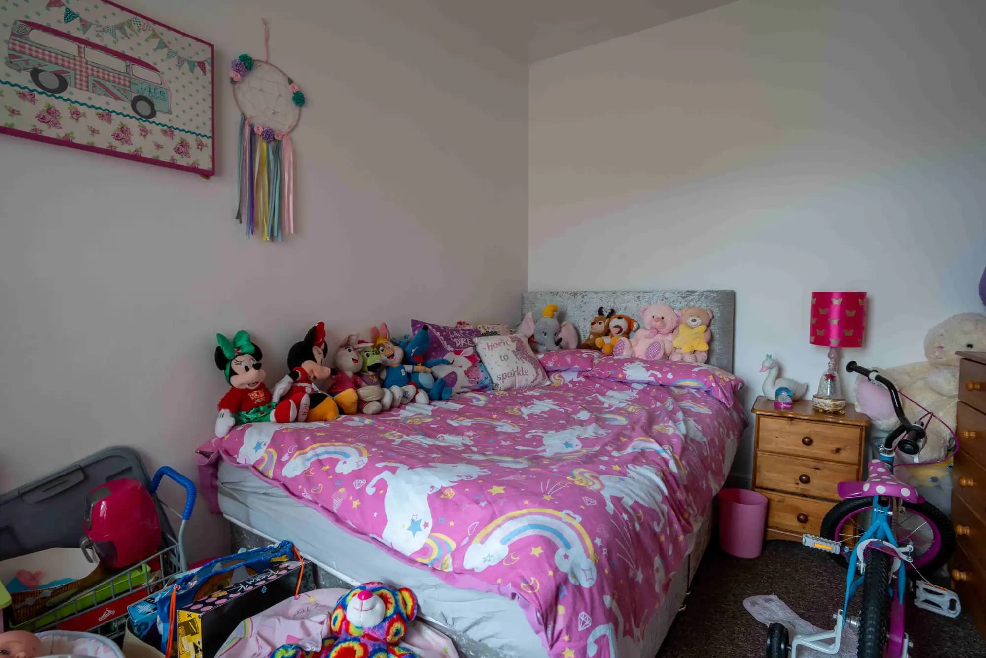 property photo 9 of 15