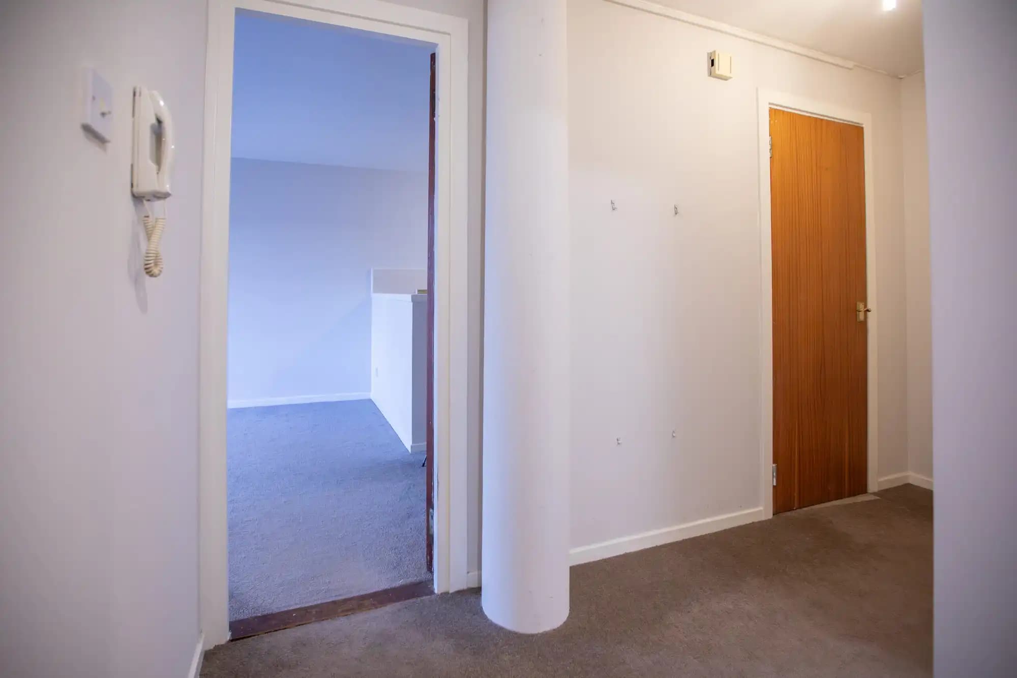 property photo 19 of 37