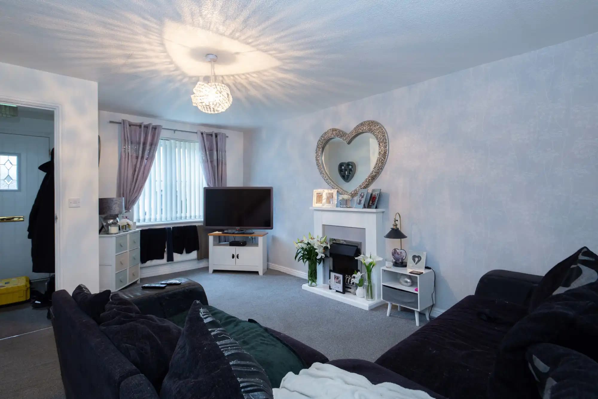 property photo 6 of 19