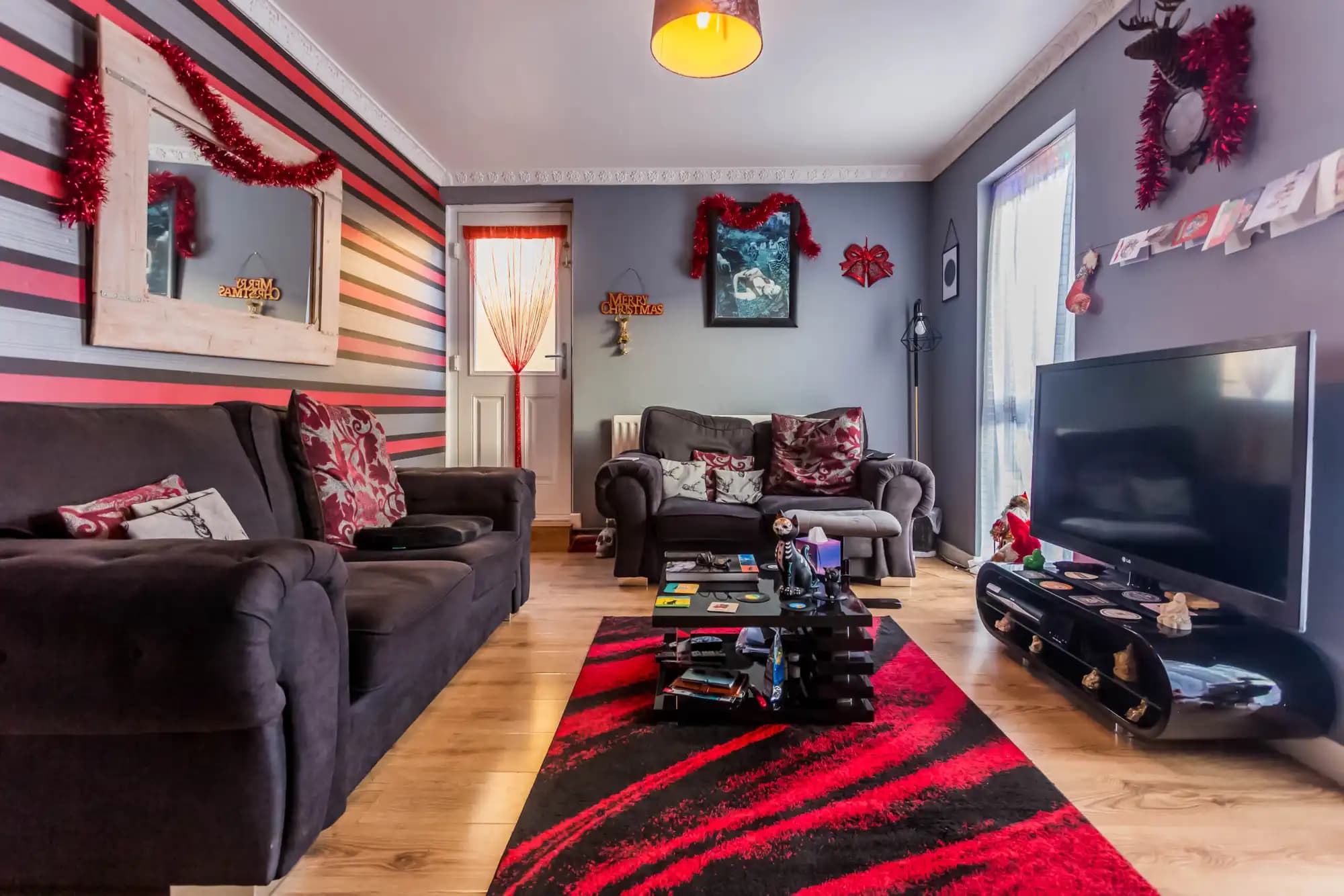 property photo 10 of 18