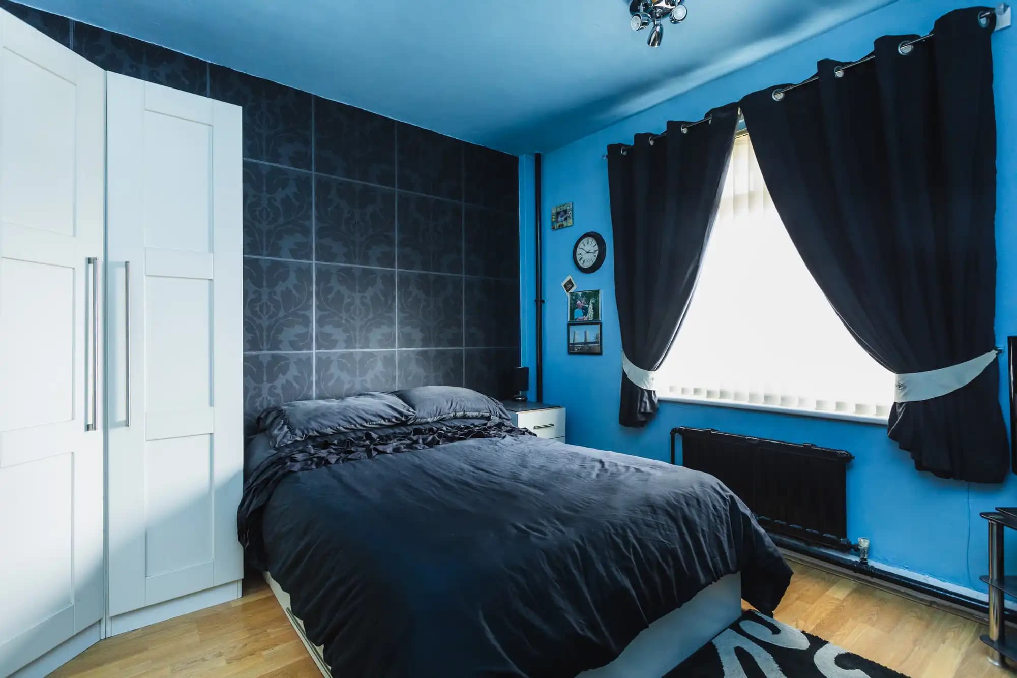 property photo 11 of 21