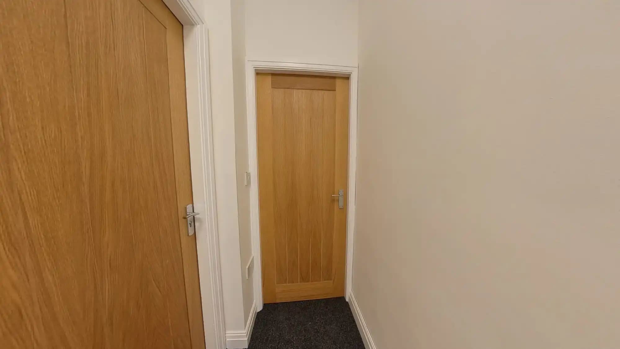 property photo 9 of 36