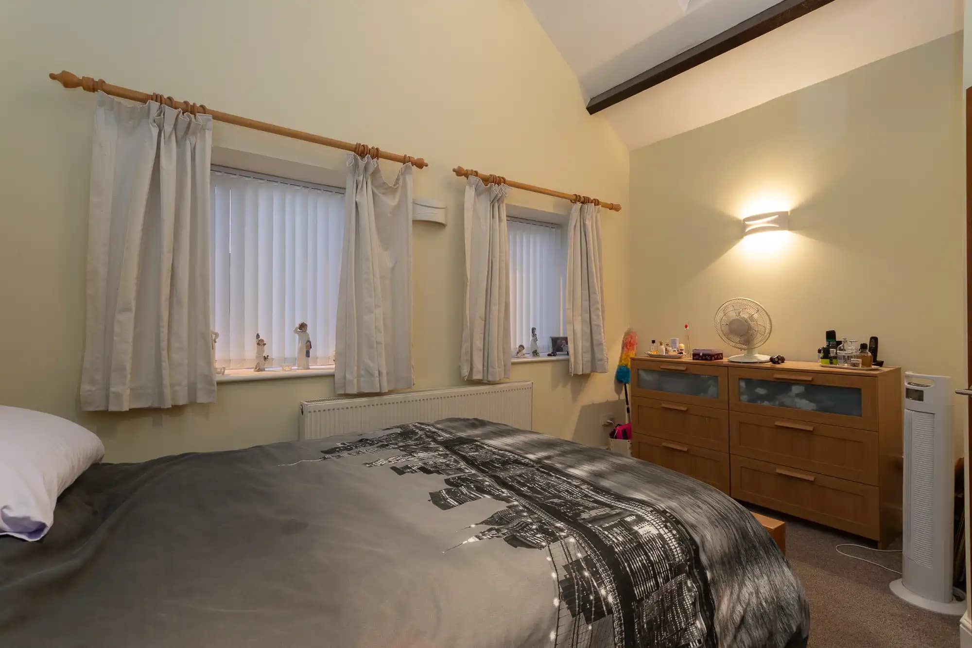 property photo 18 of 22