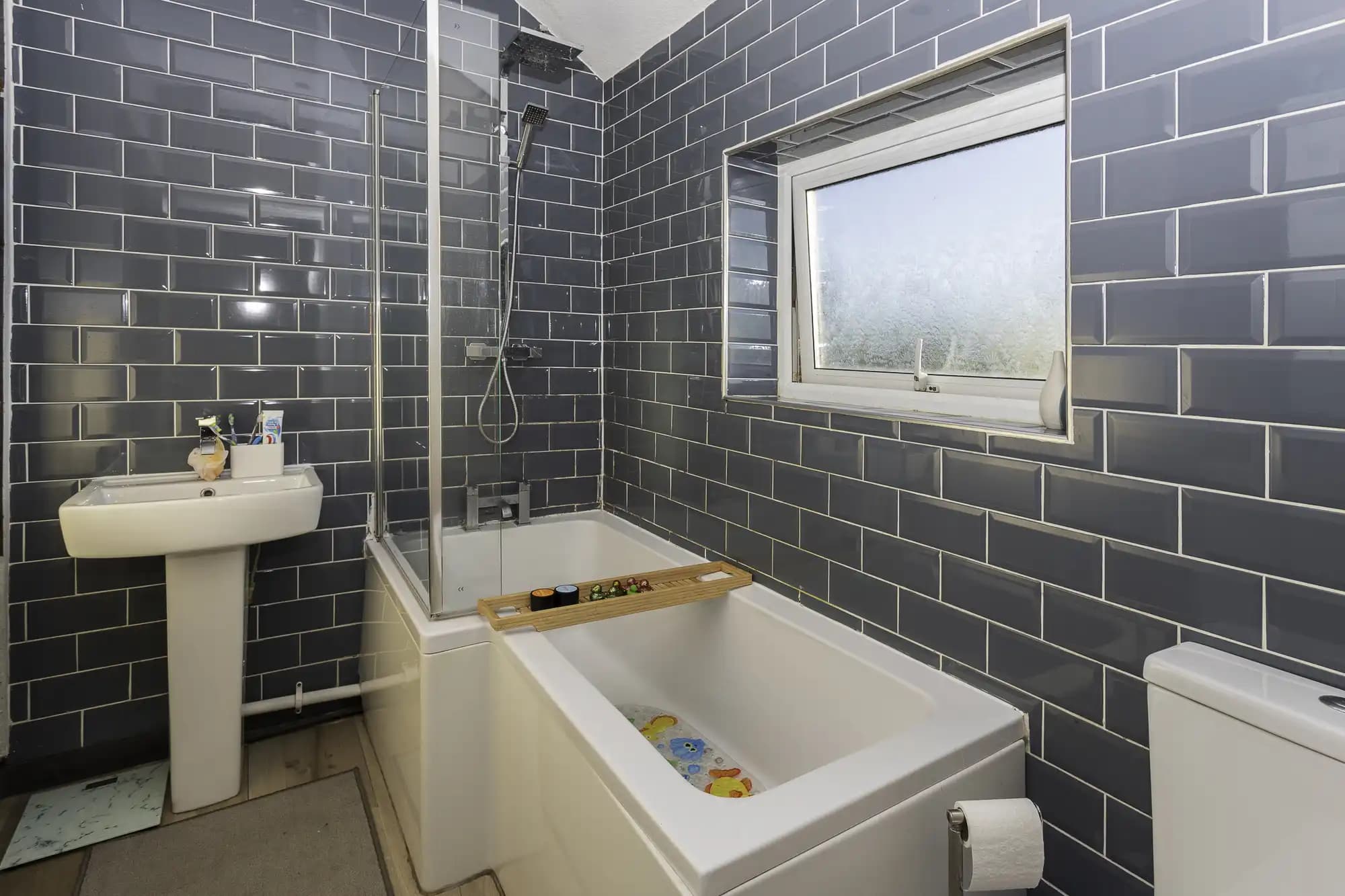 property photo 12 of 22