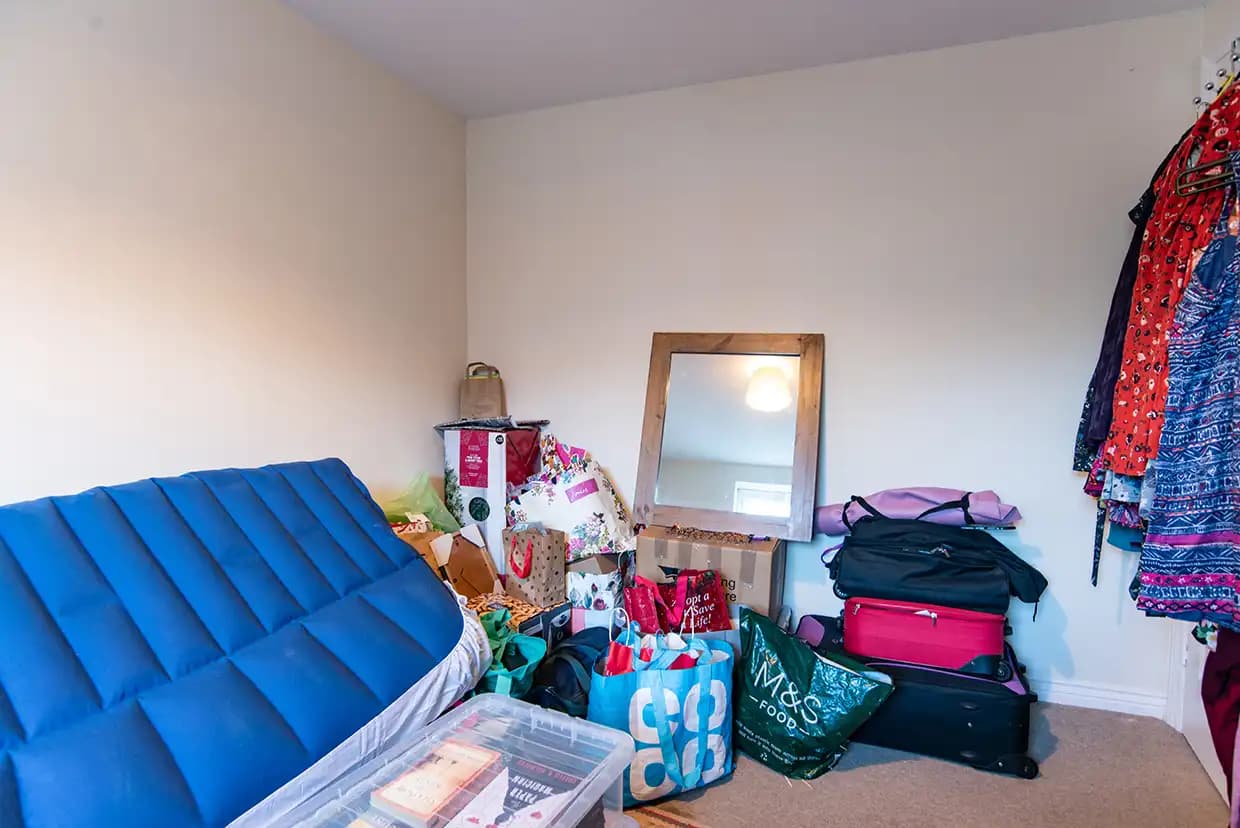 property photo 4 of 16
