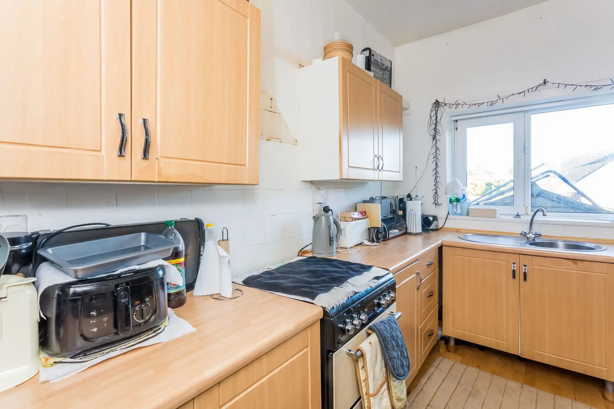 property photo 10 of 16