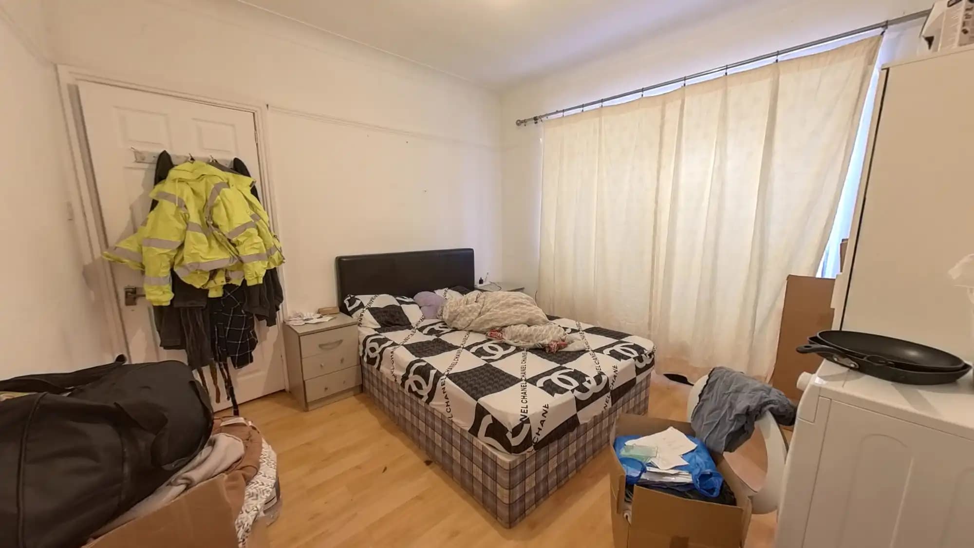 property photo 12 of 21