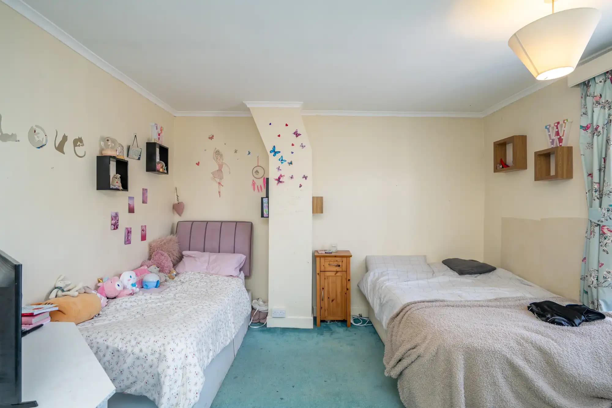 property photo 27 of 42