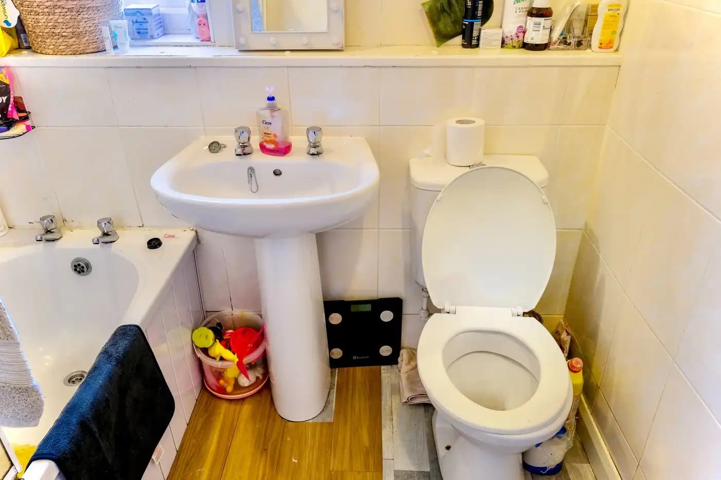 property photo 13 of 28