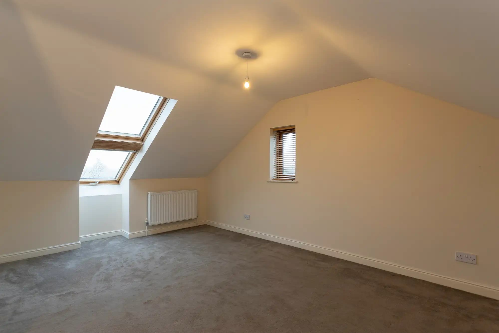 property photo 15 of 17