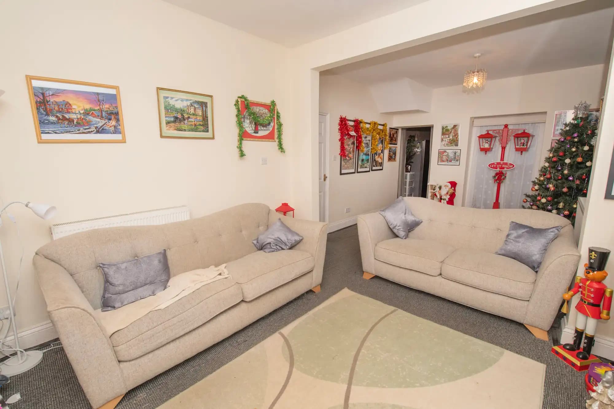 property photo 6 of 22