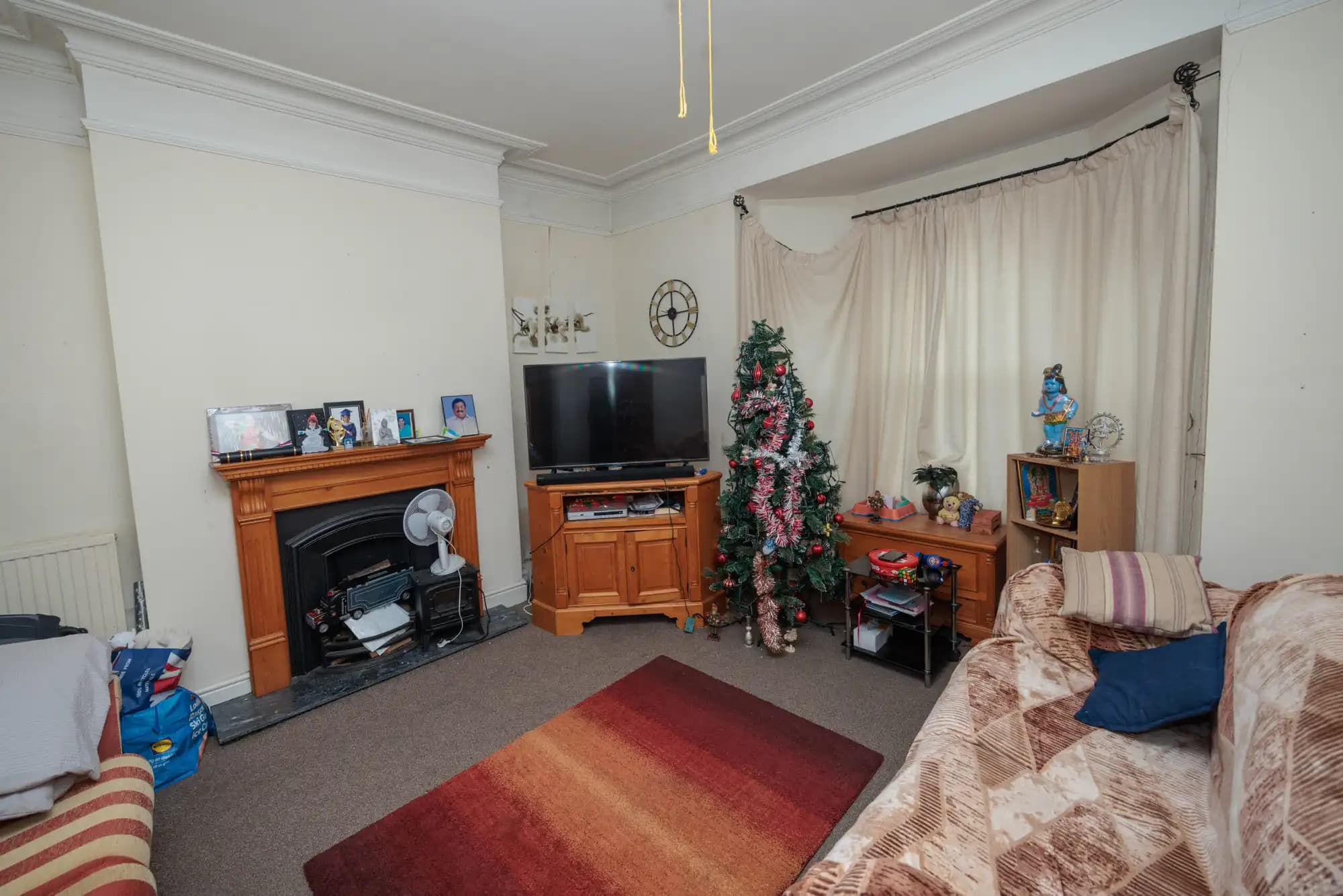 property photo 5 of 28