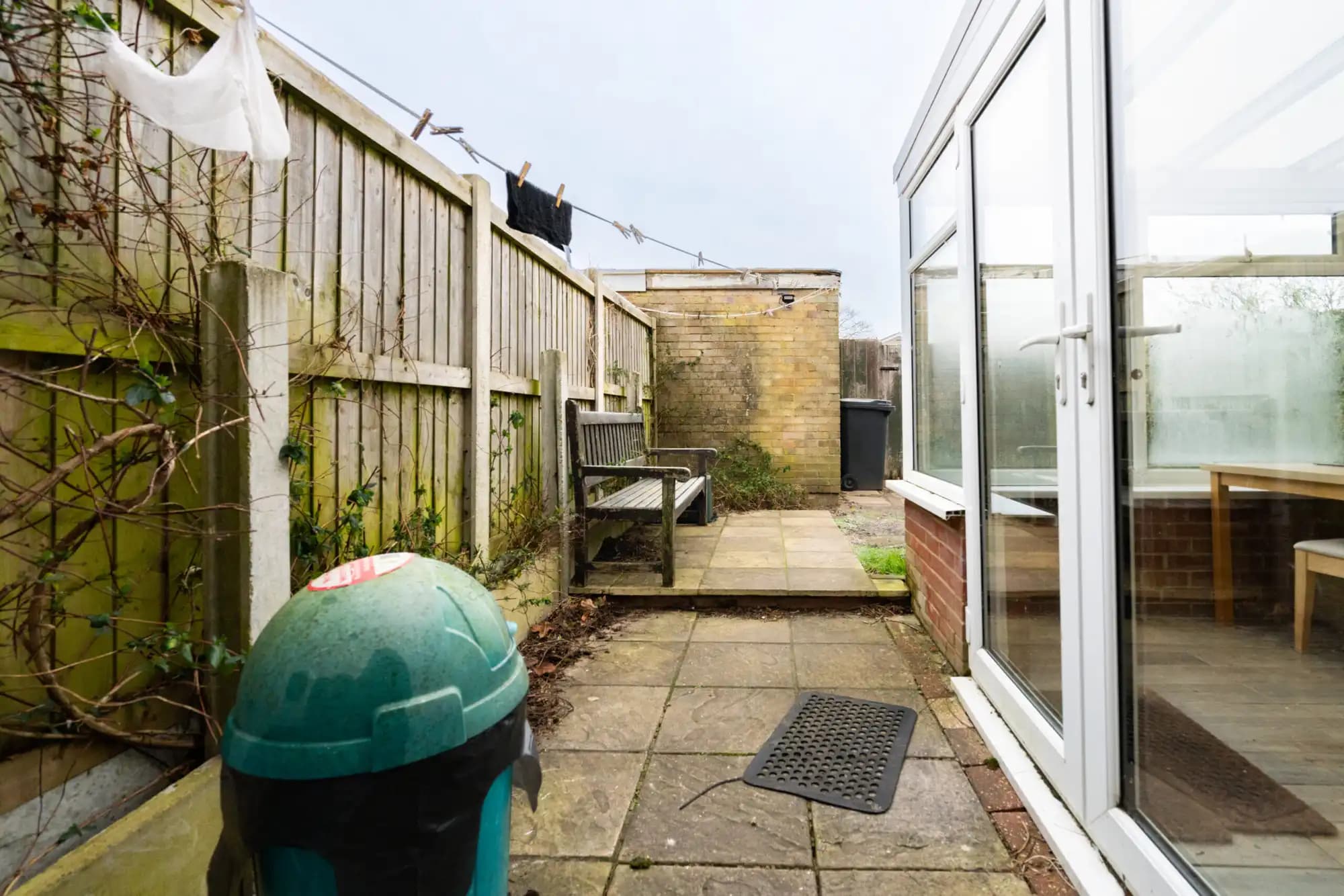property photo 10 of 27