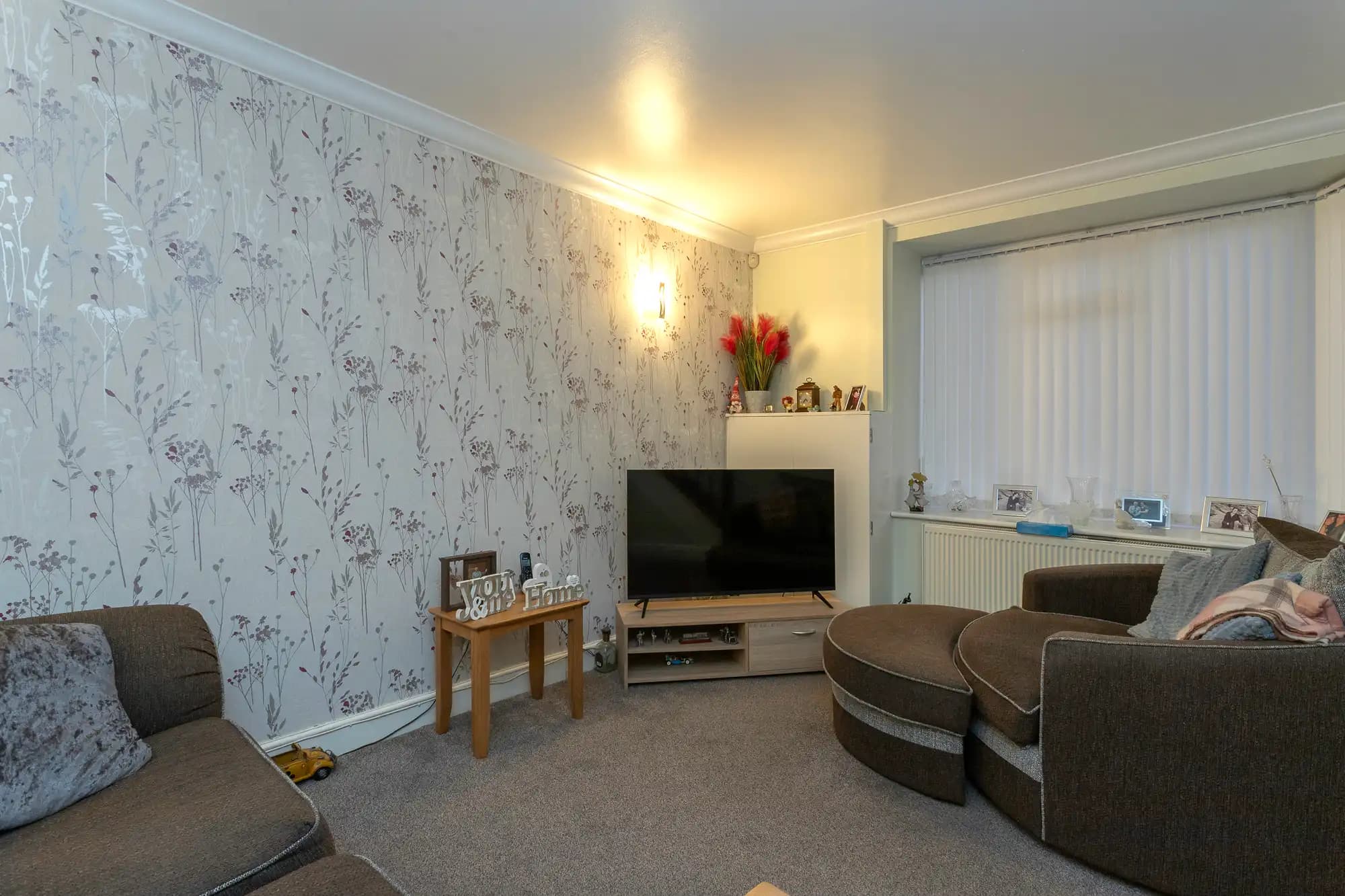 property photo 3 of 22