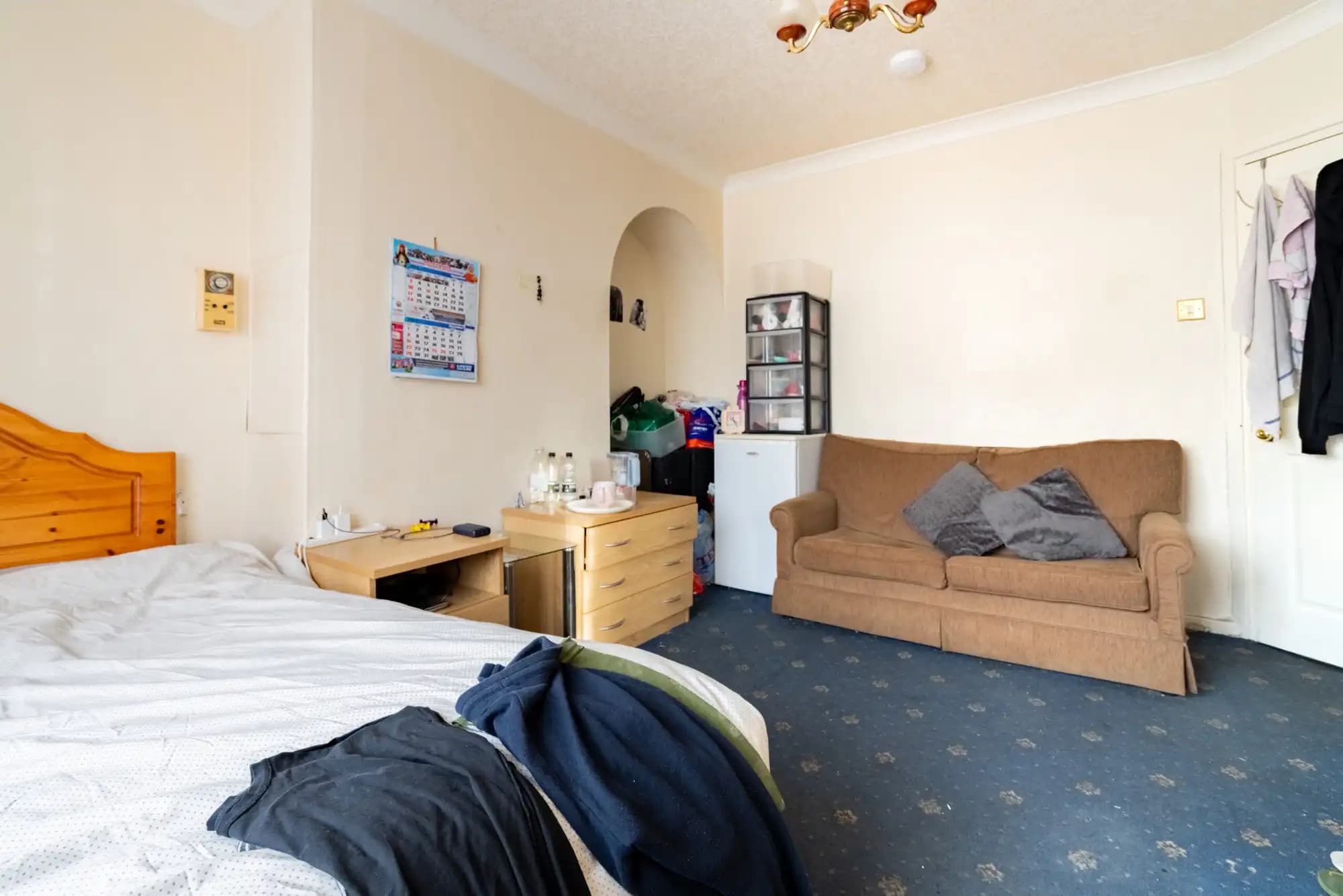 property photo 6 of 22