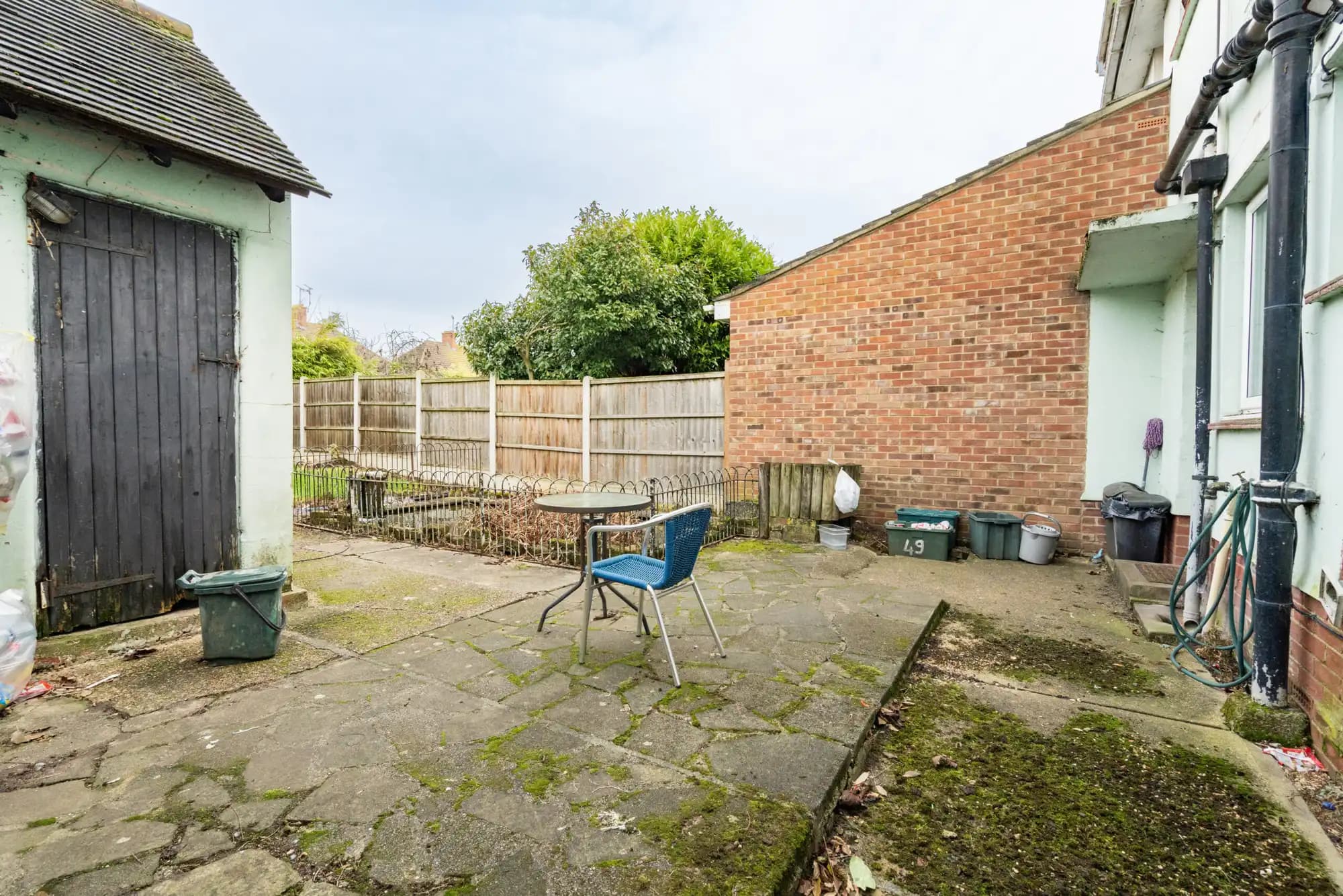 property photo 5 of 20
