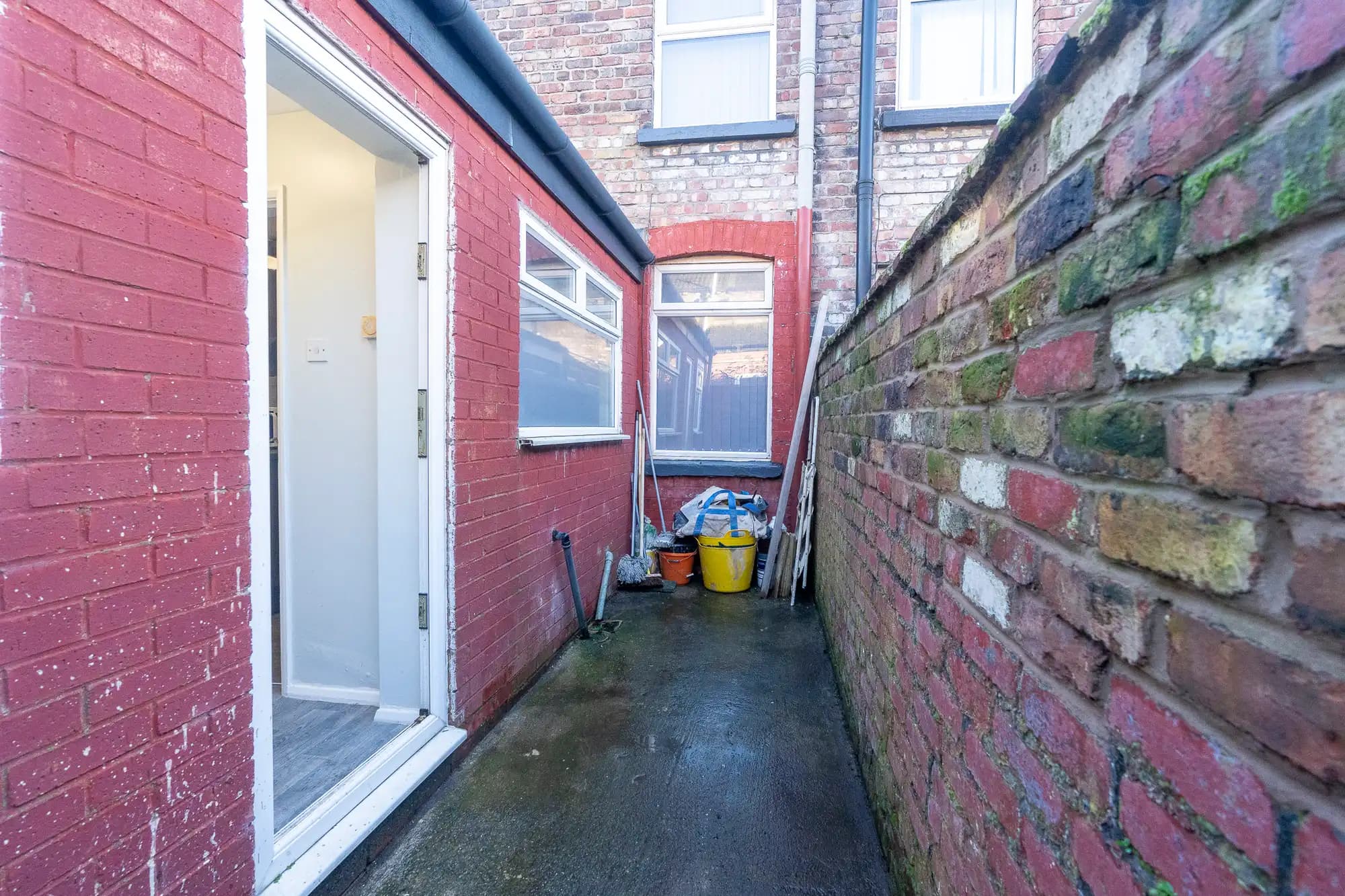 property photo 27 of 28