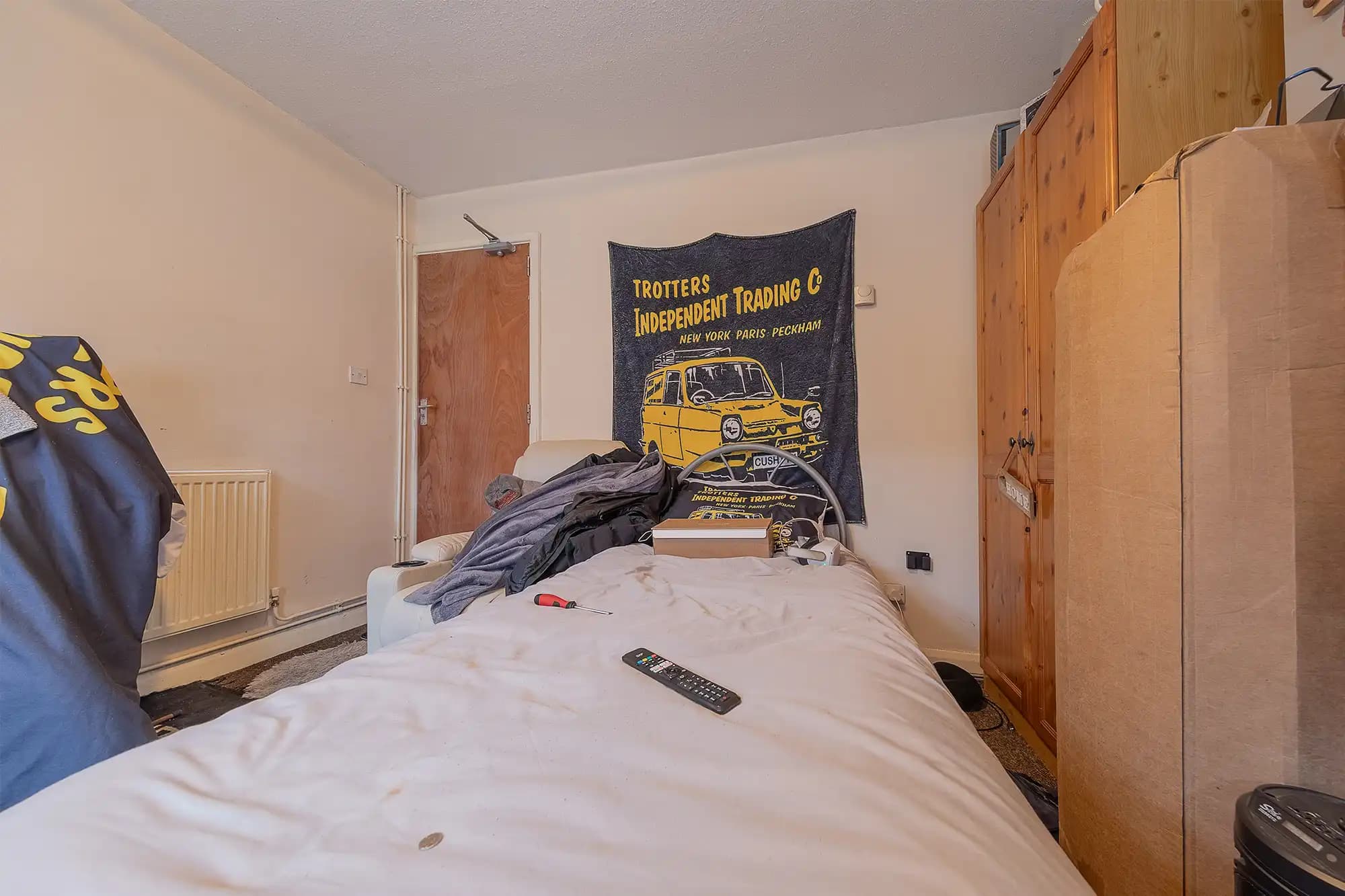 property photo 17 of 26