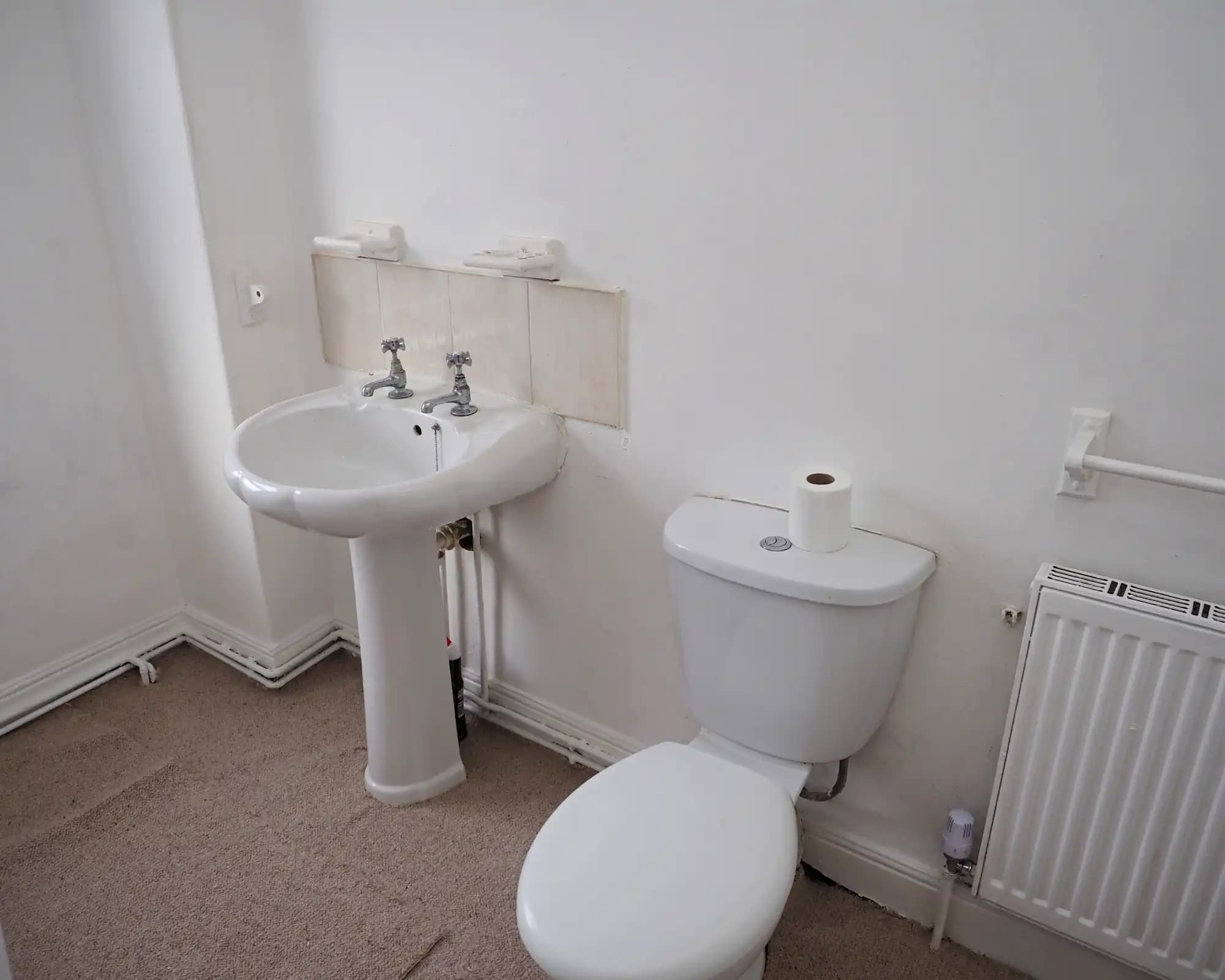 property photo 11 of 20
