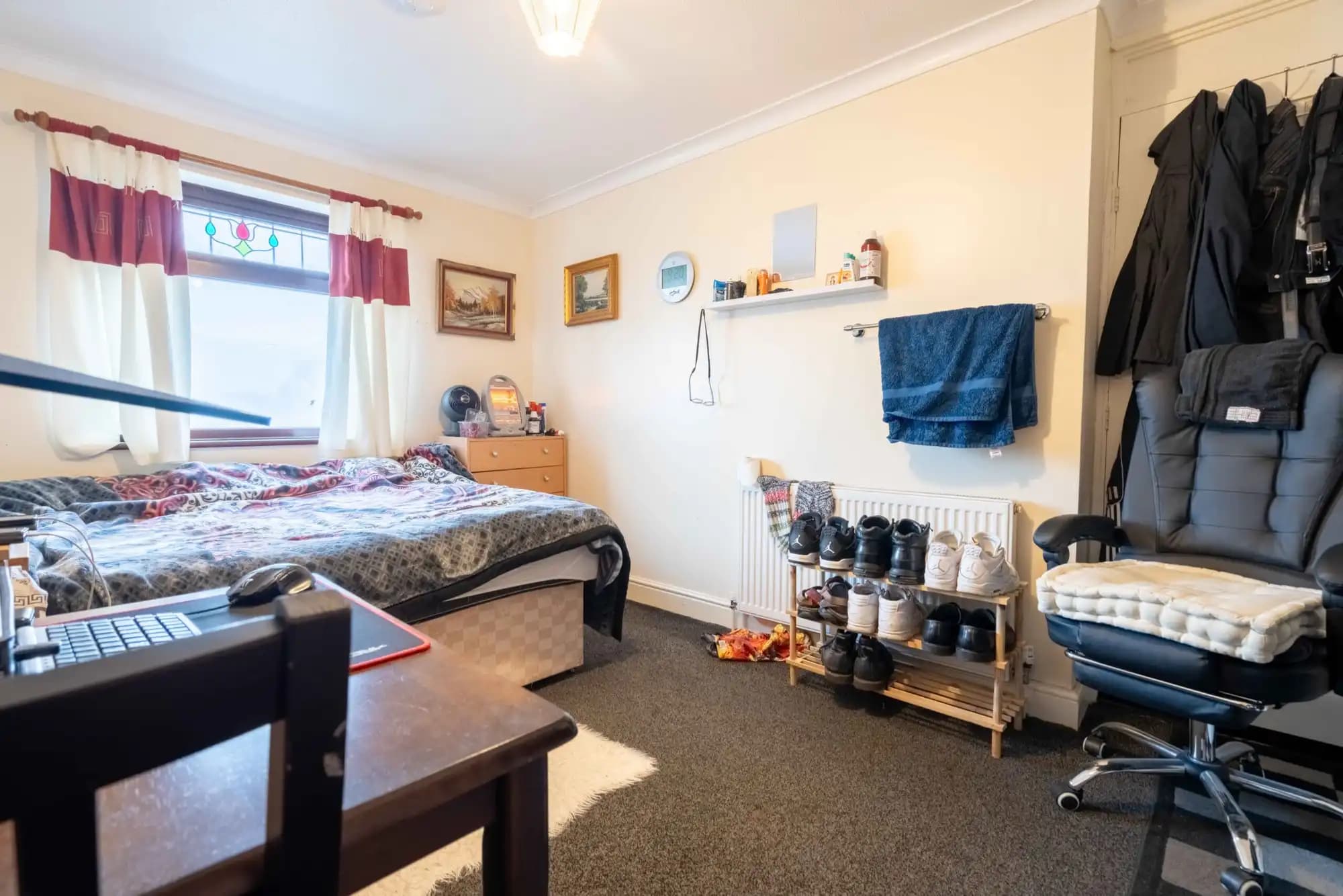 property photo 23 of 27