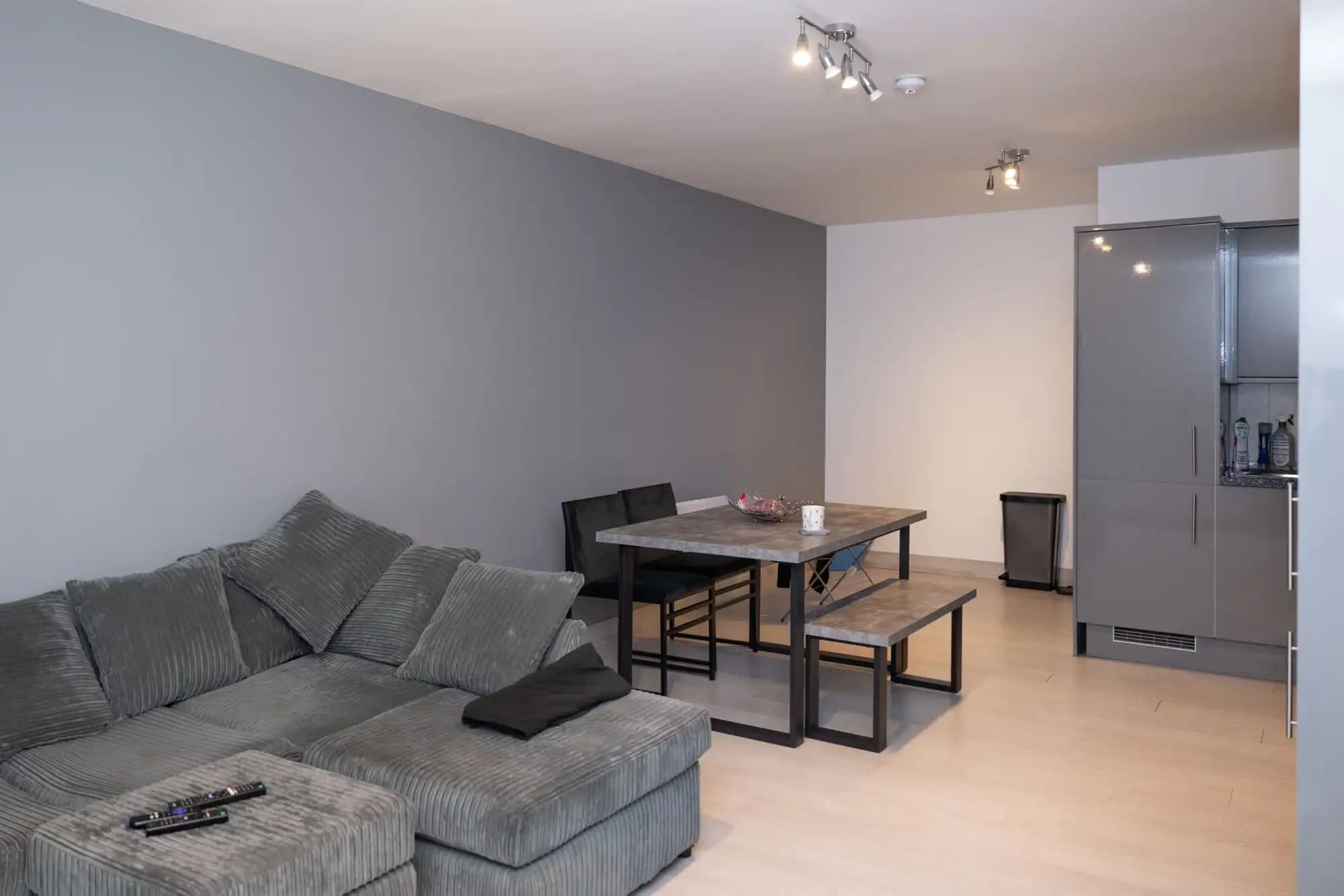 property photo 33 of 38