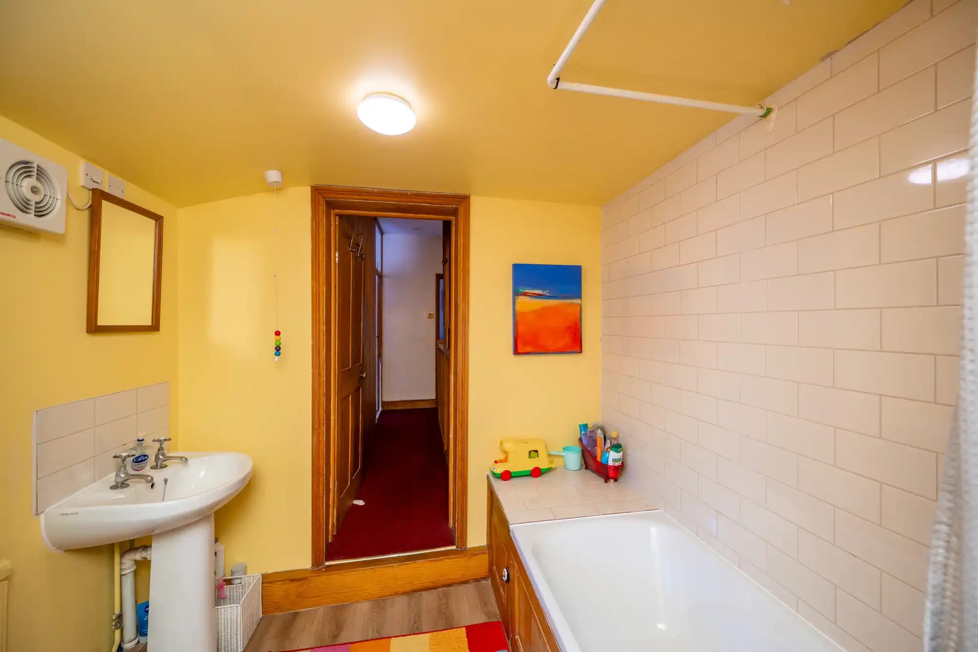 property photo 18 of 42
