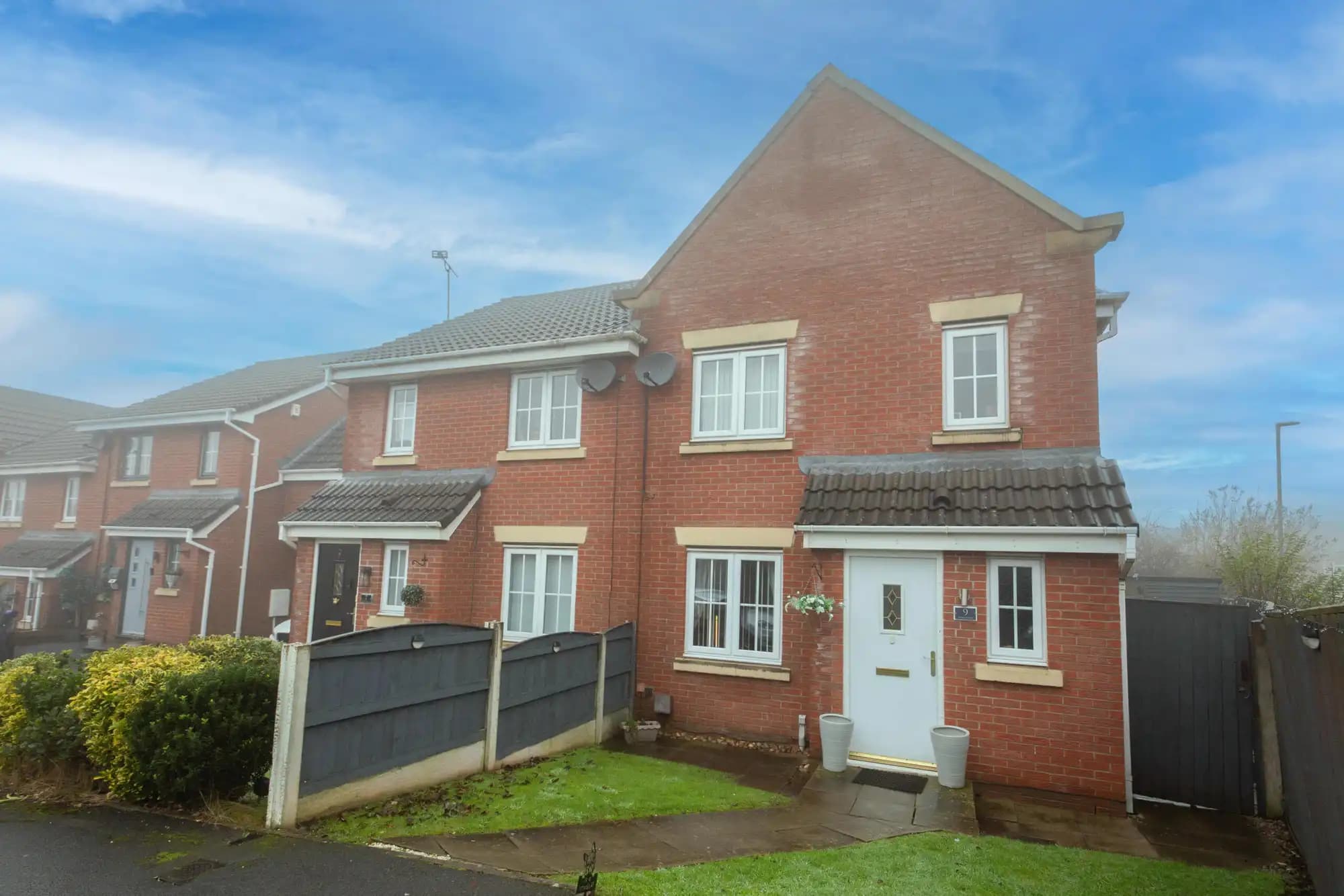 property photo 12 of 19