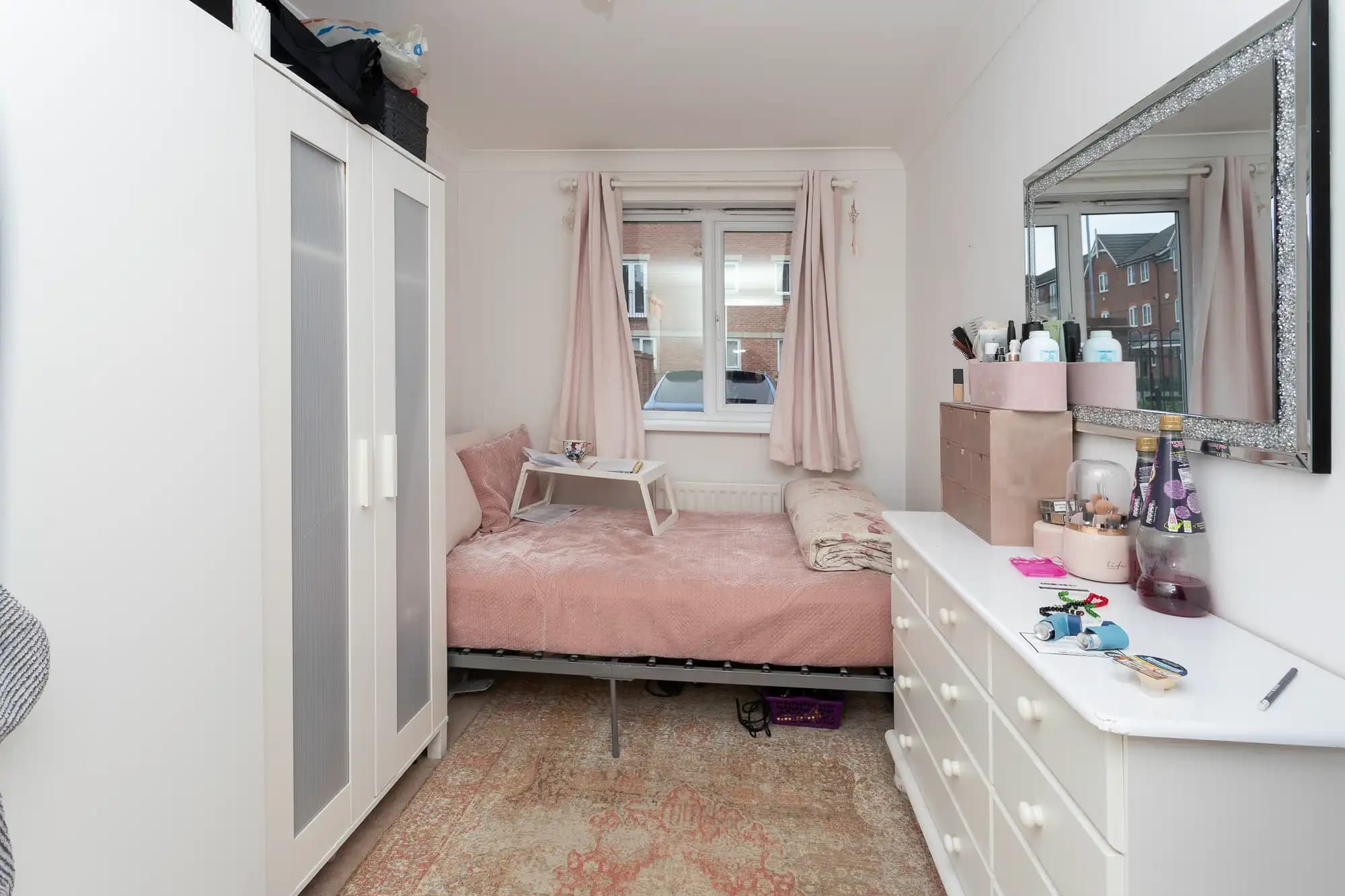 property photo 13 of 17