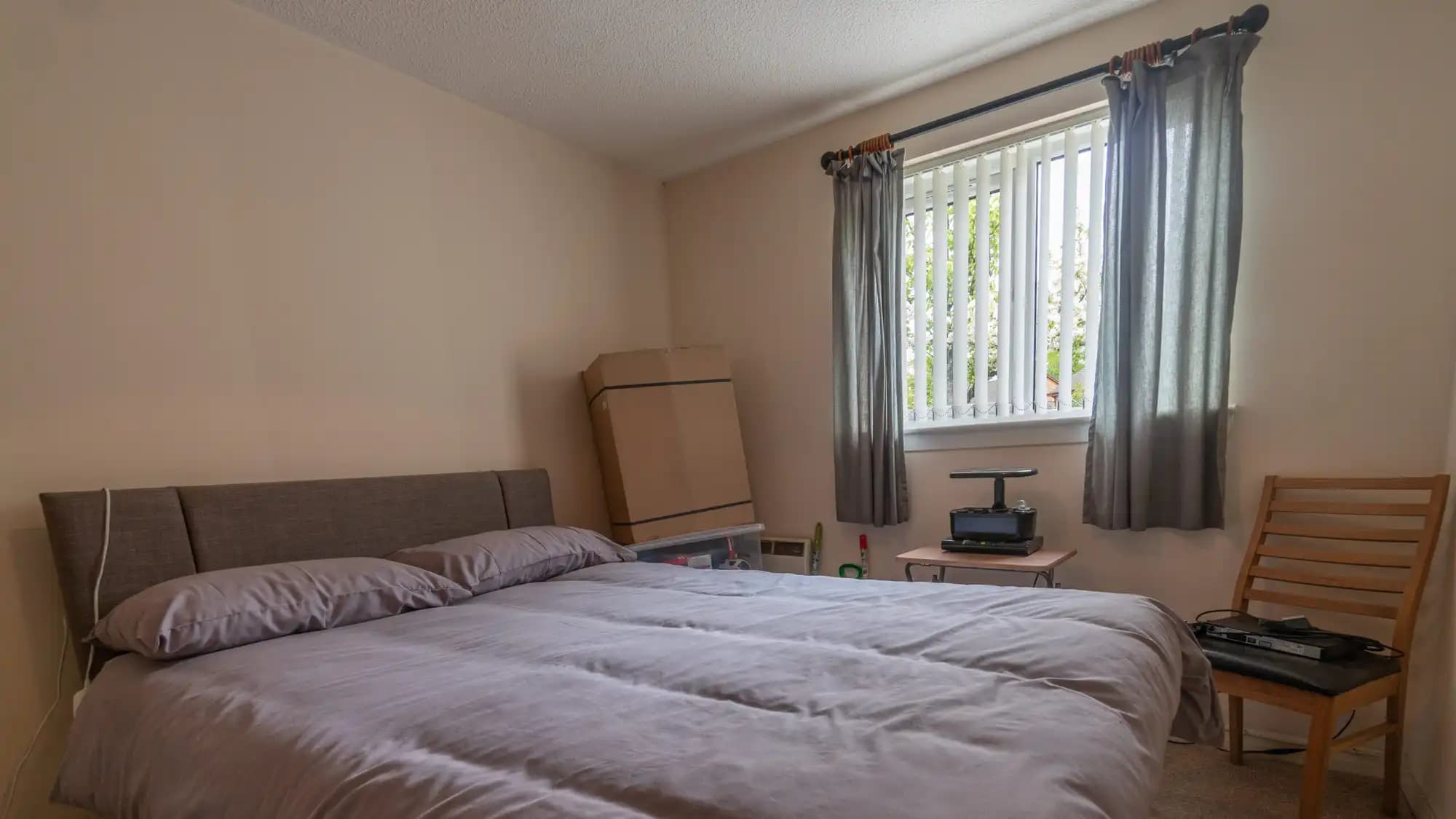 property photo 11 of 17